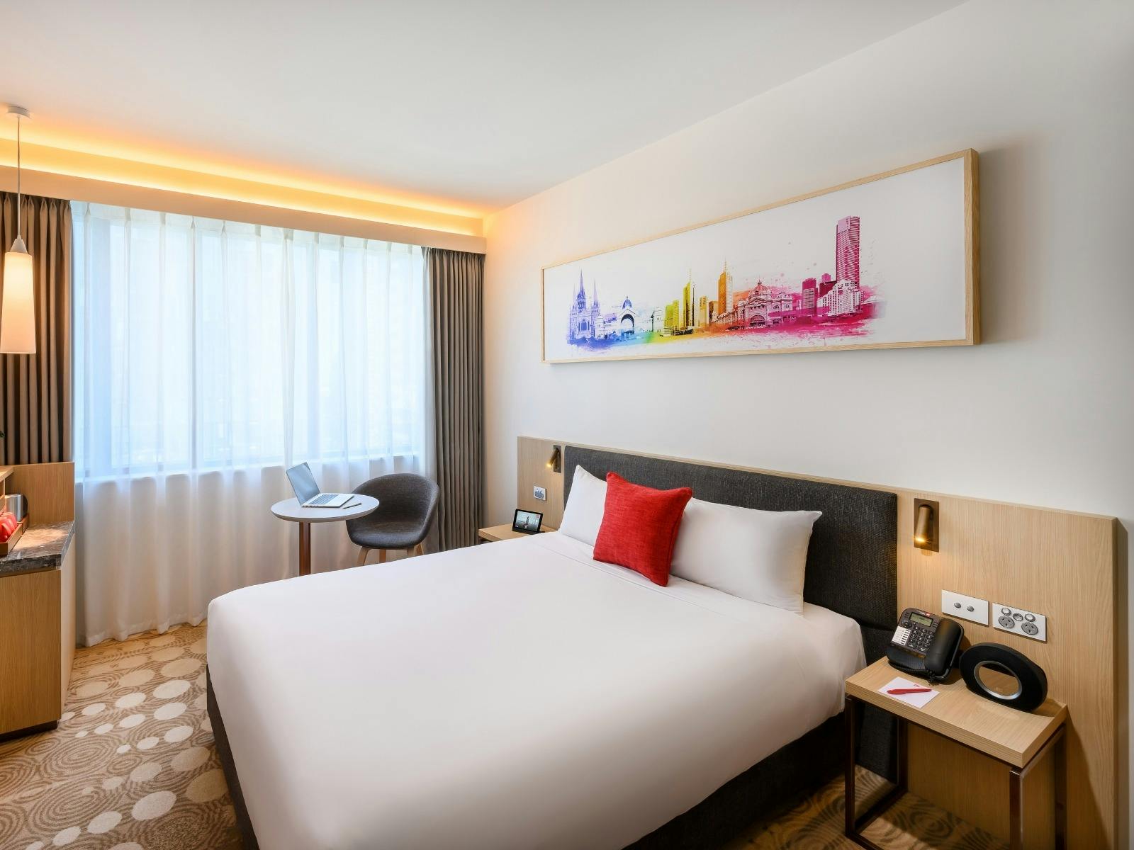 Contemporary comfort at ibis Melbourne Central