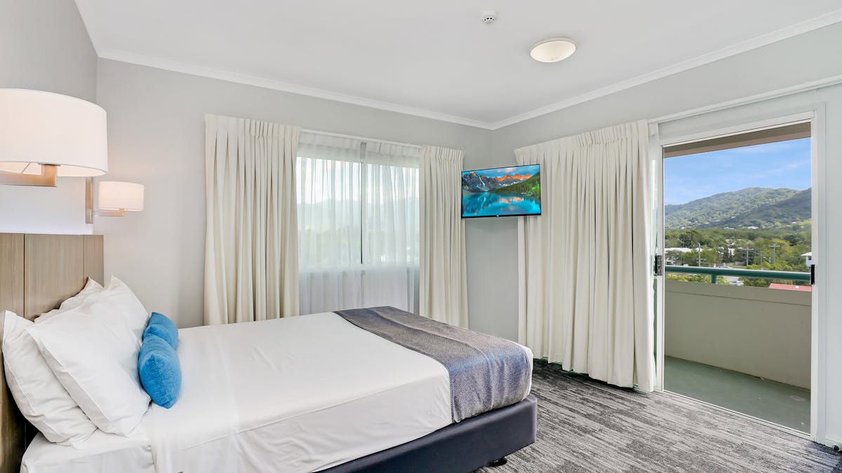 Suite Bedroom