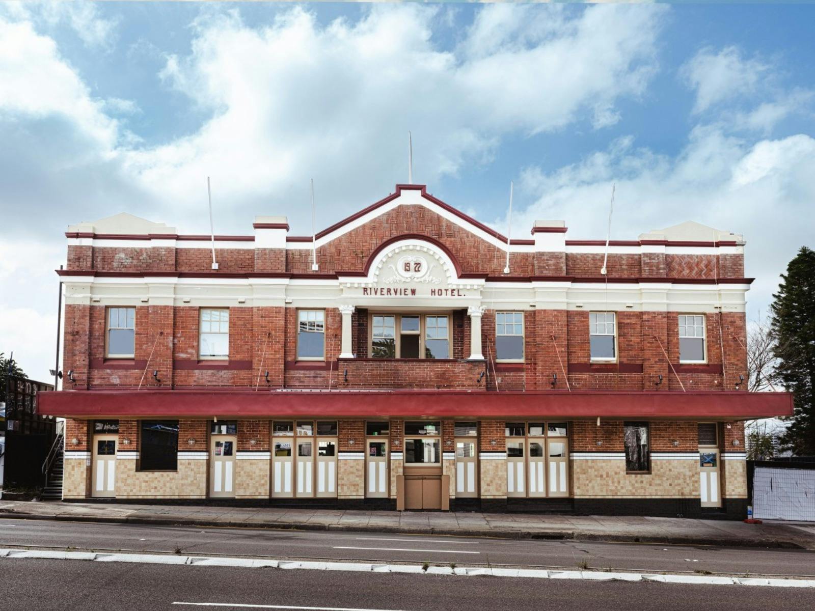 Riverview Inn Riverview Hotel | Sydney, Australia - Official Travel & Accommodation ...