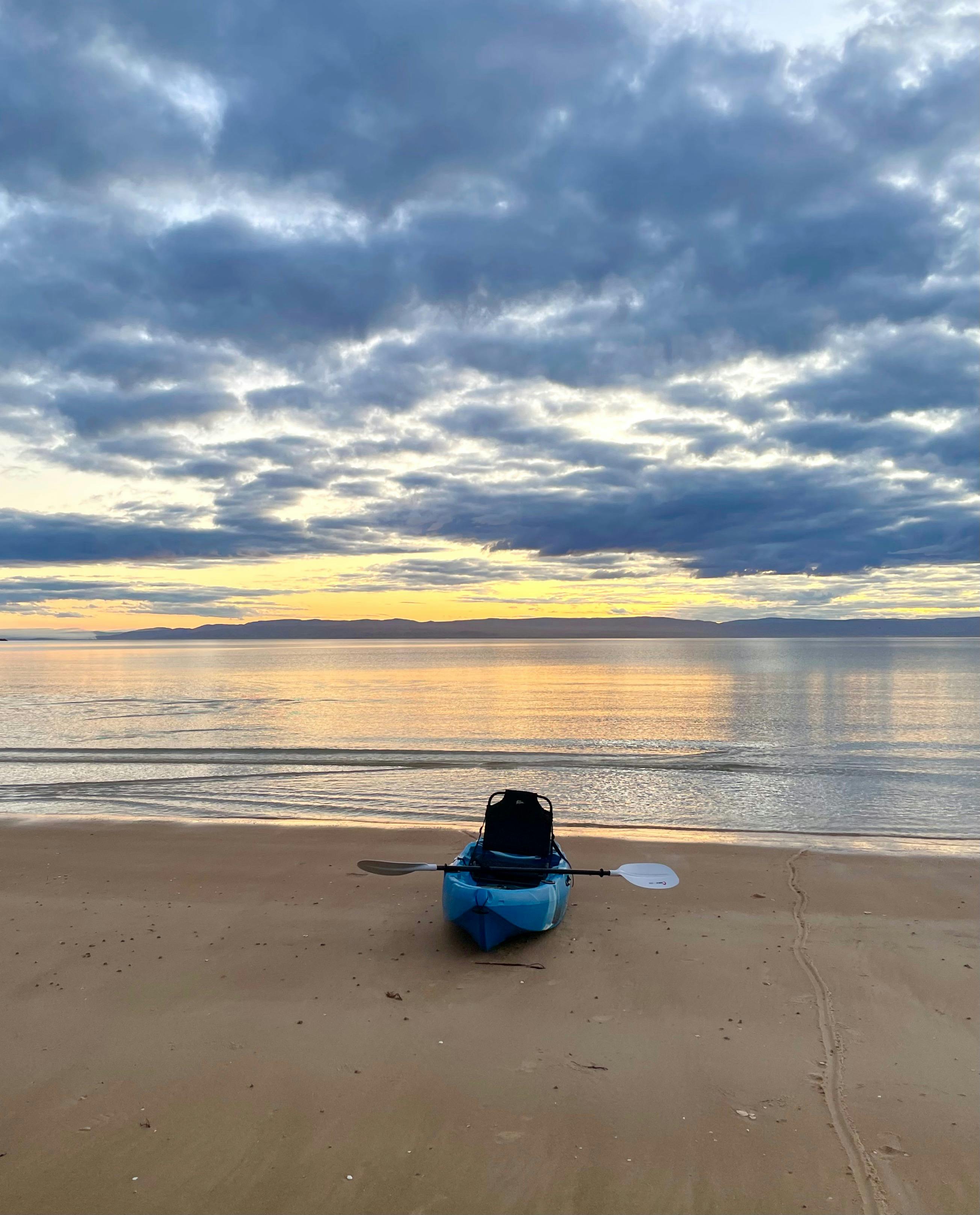 Sunset Kayak, Richardsons beach
