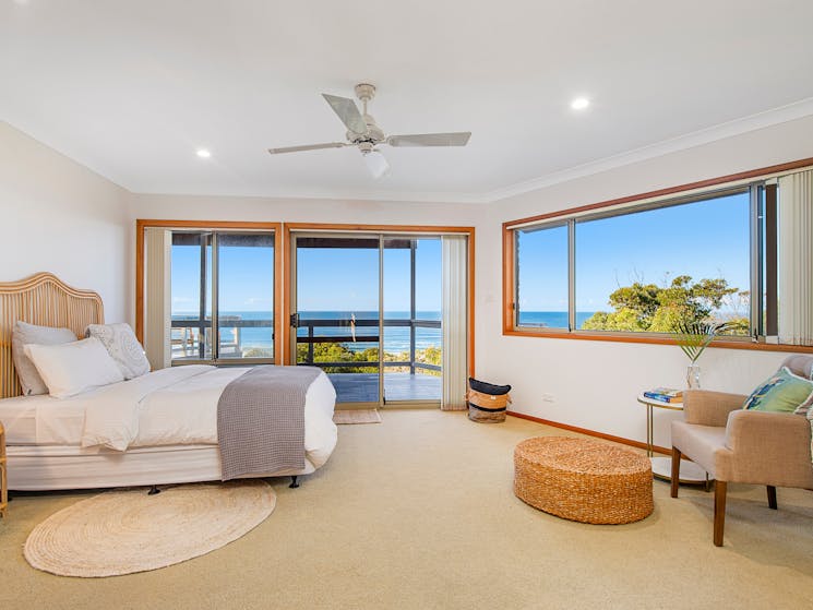 Second bedroom with ocean views and ensuite