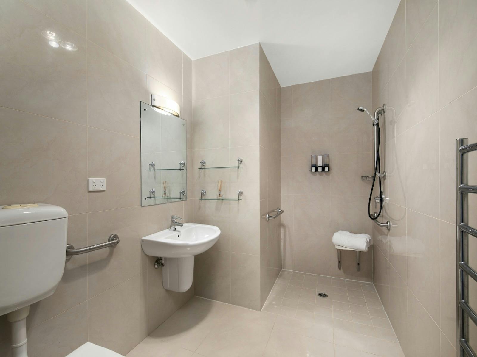 와일더니스 그로브 에스테이트 - 욕실