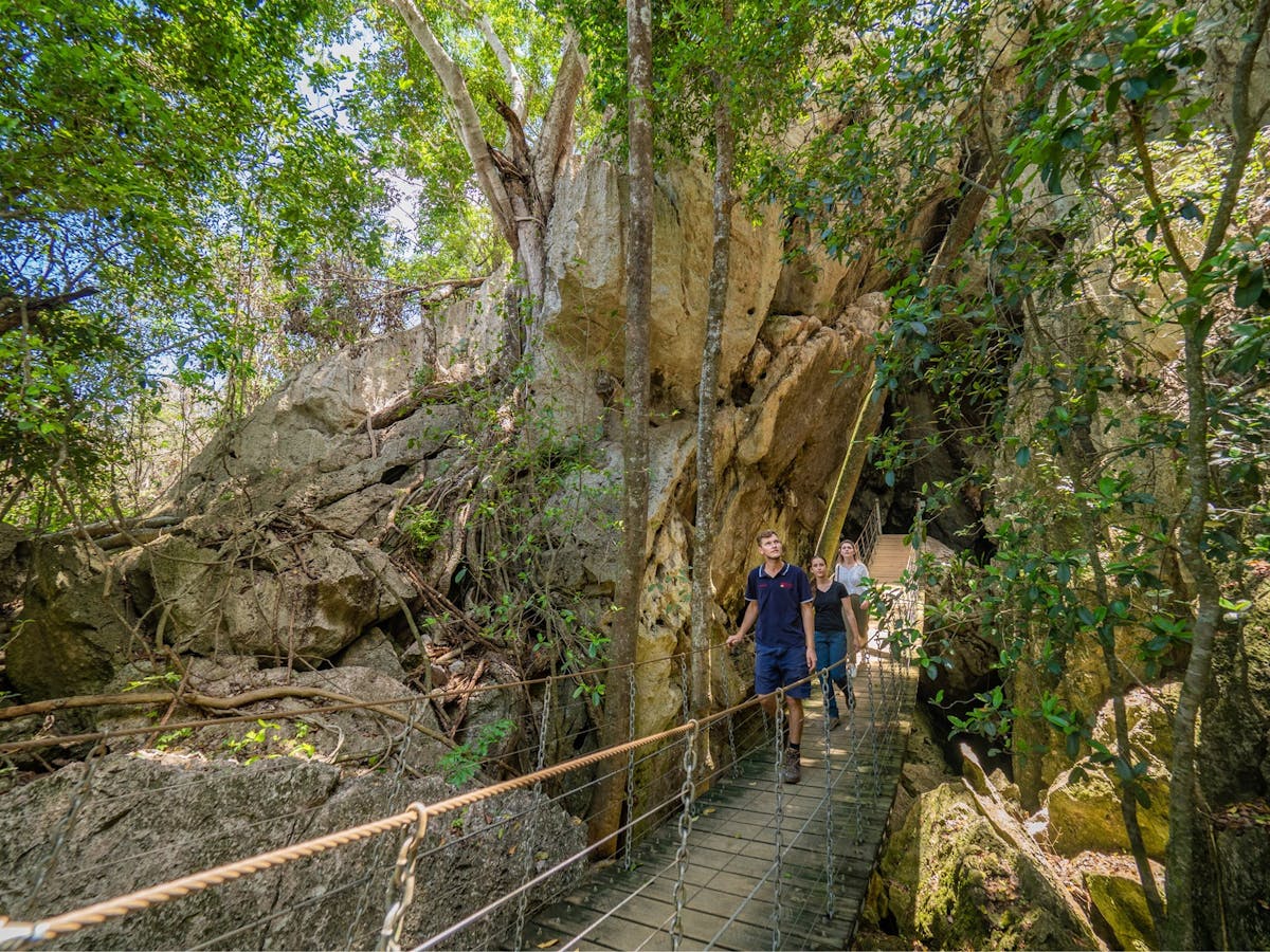 Capricorn Caves