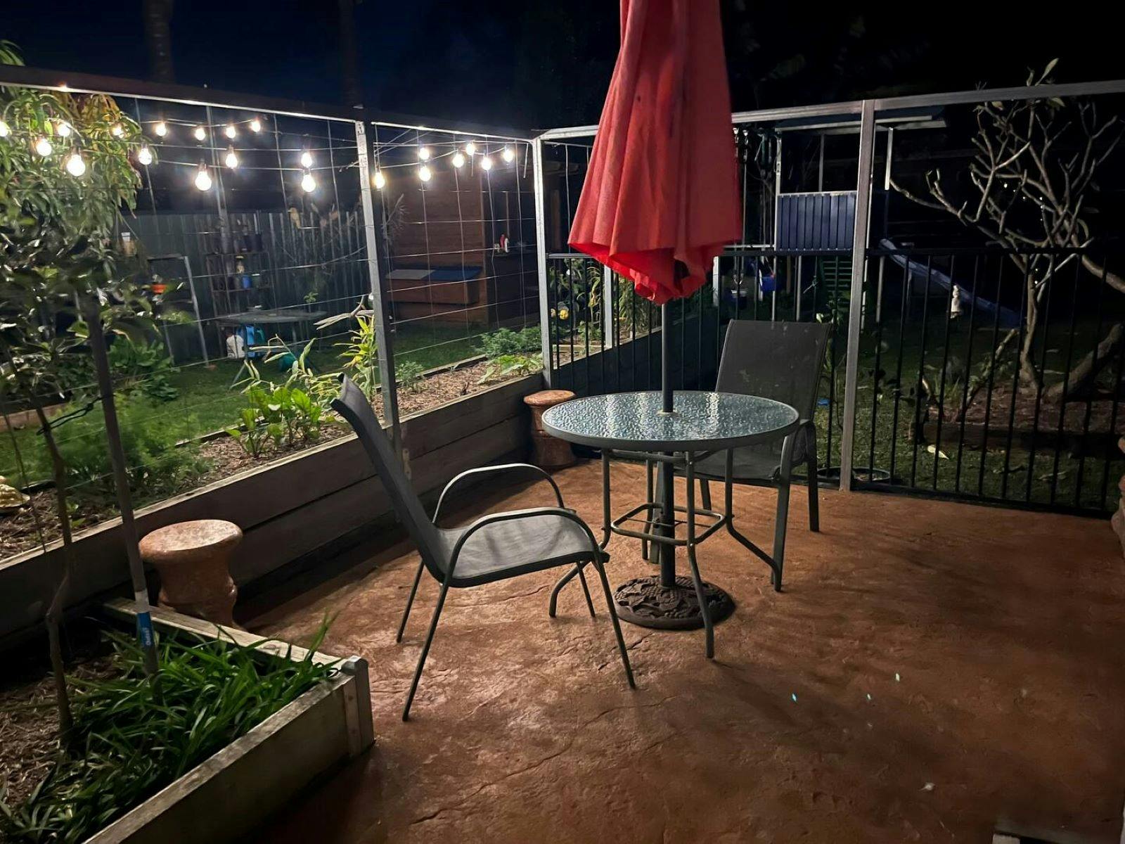 Garden Studio Stay - Airbnb- outdoor area