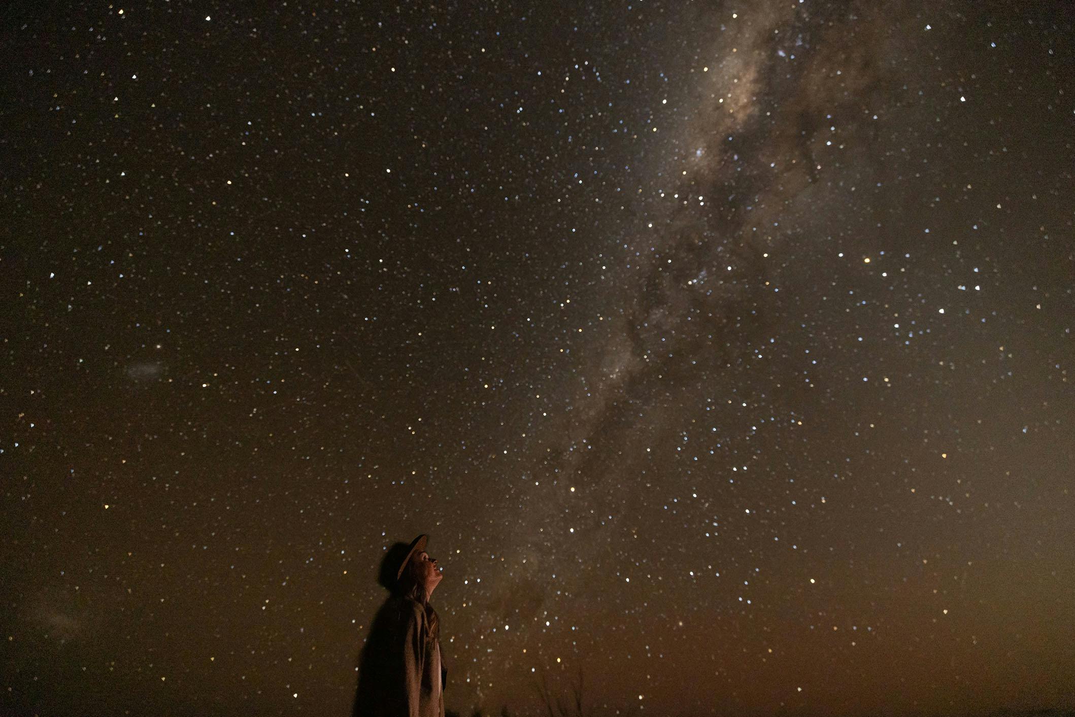 Starry skies in the  Uluṟu – Kata Tjuṯa National Park