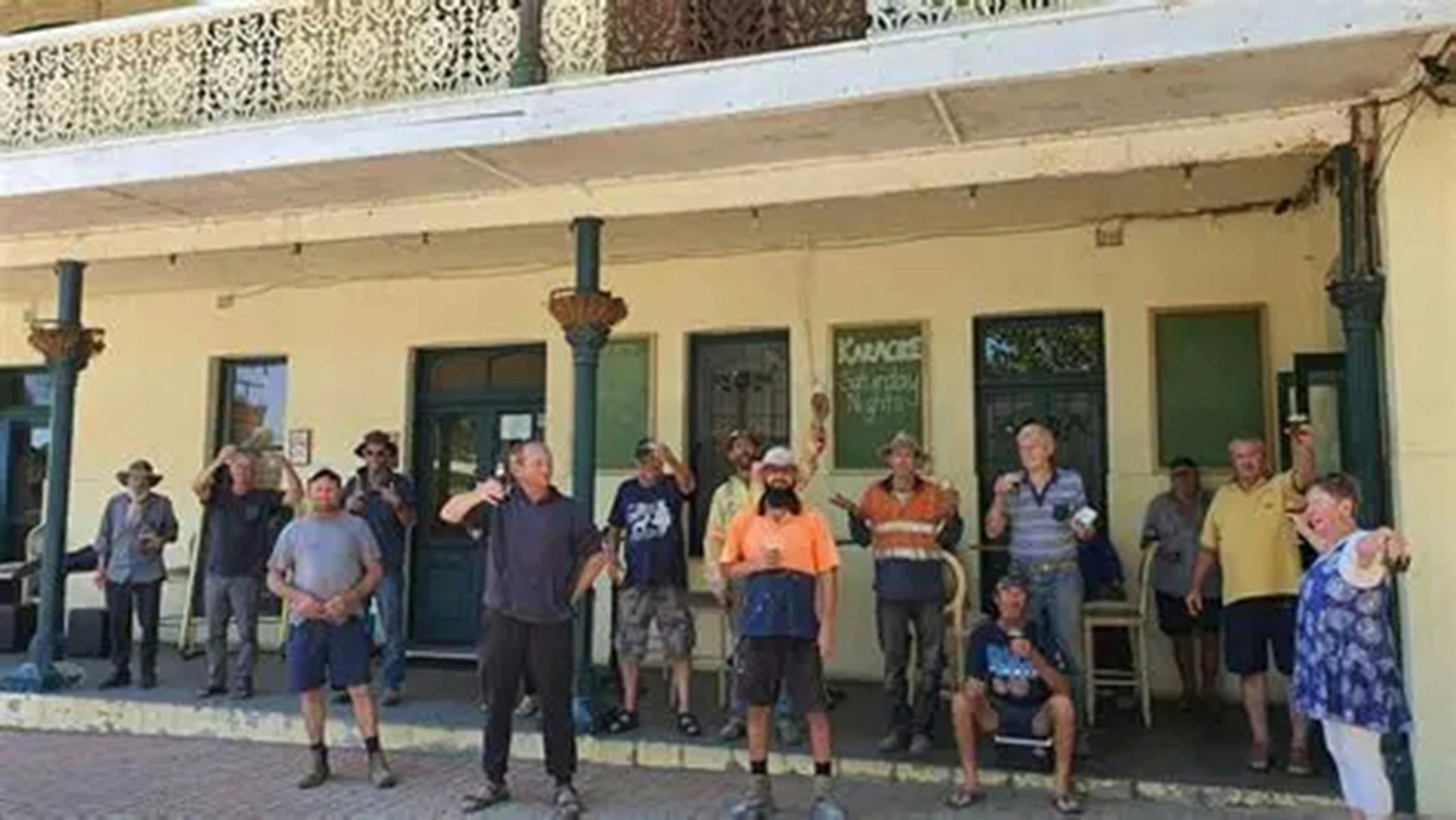 The Commercial Hotel