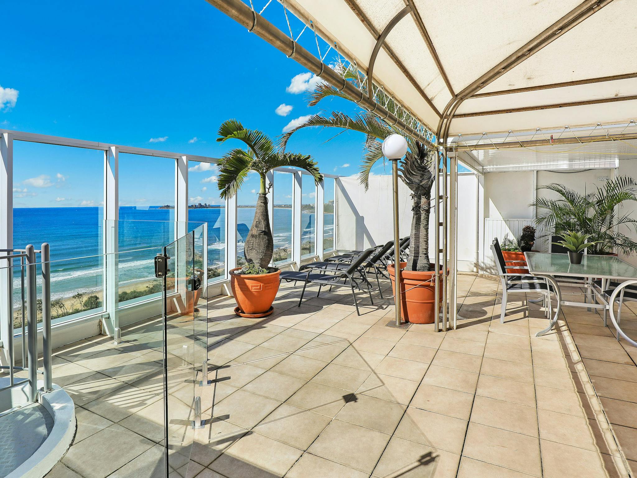 Wide rooftop balcony with ocean views Wide rooftop balcony with ocean views