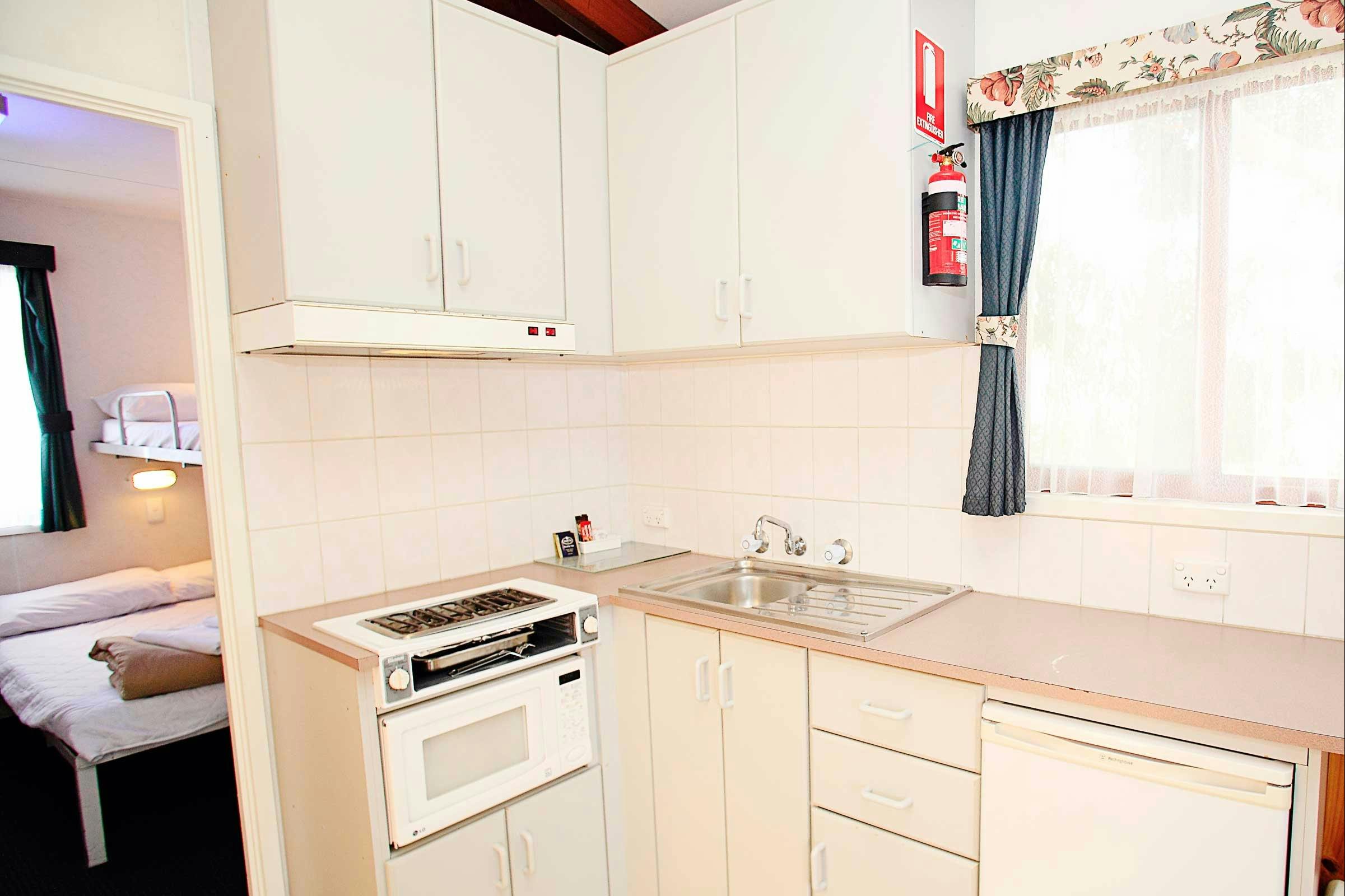 Standard Holiday Cabin - Sleeps six