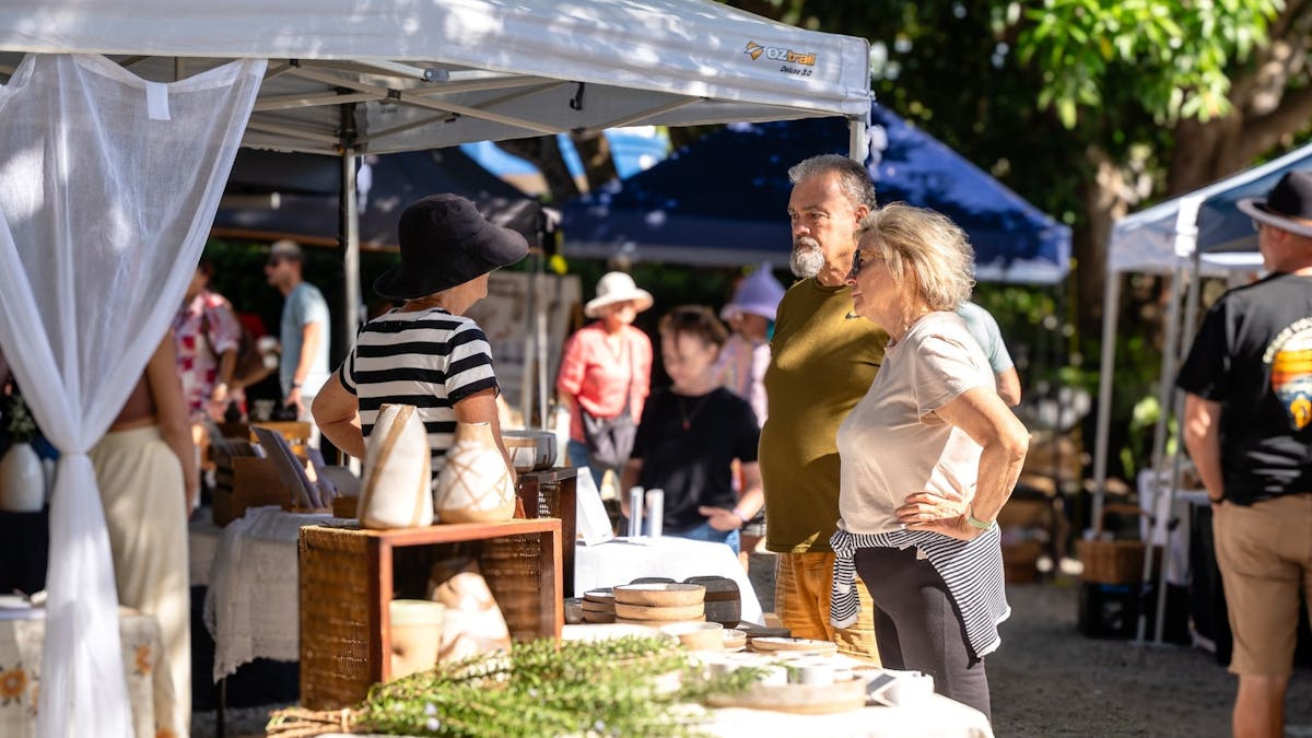 art and craft market
