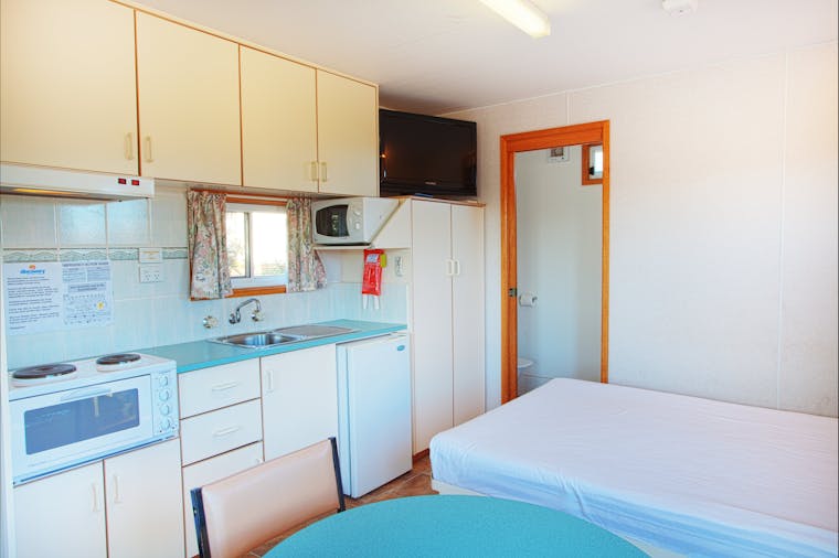 Economy Open Plan Tourist Cabin