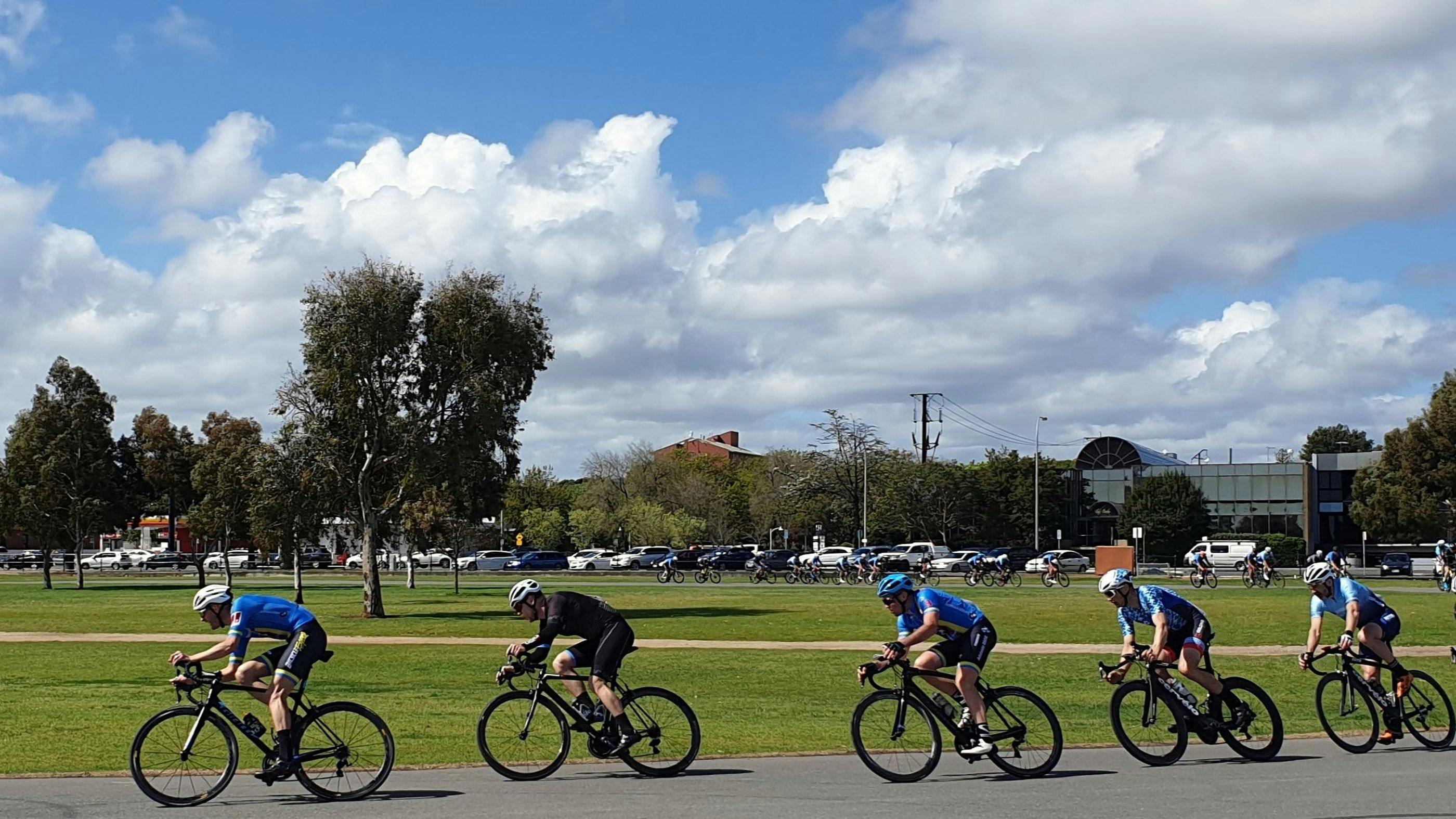 Victoria Park/ Pakapakanthi (Park 16) cycling