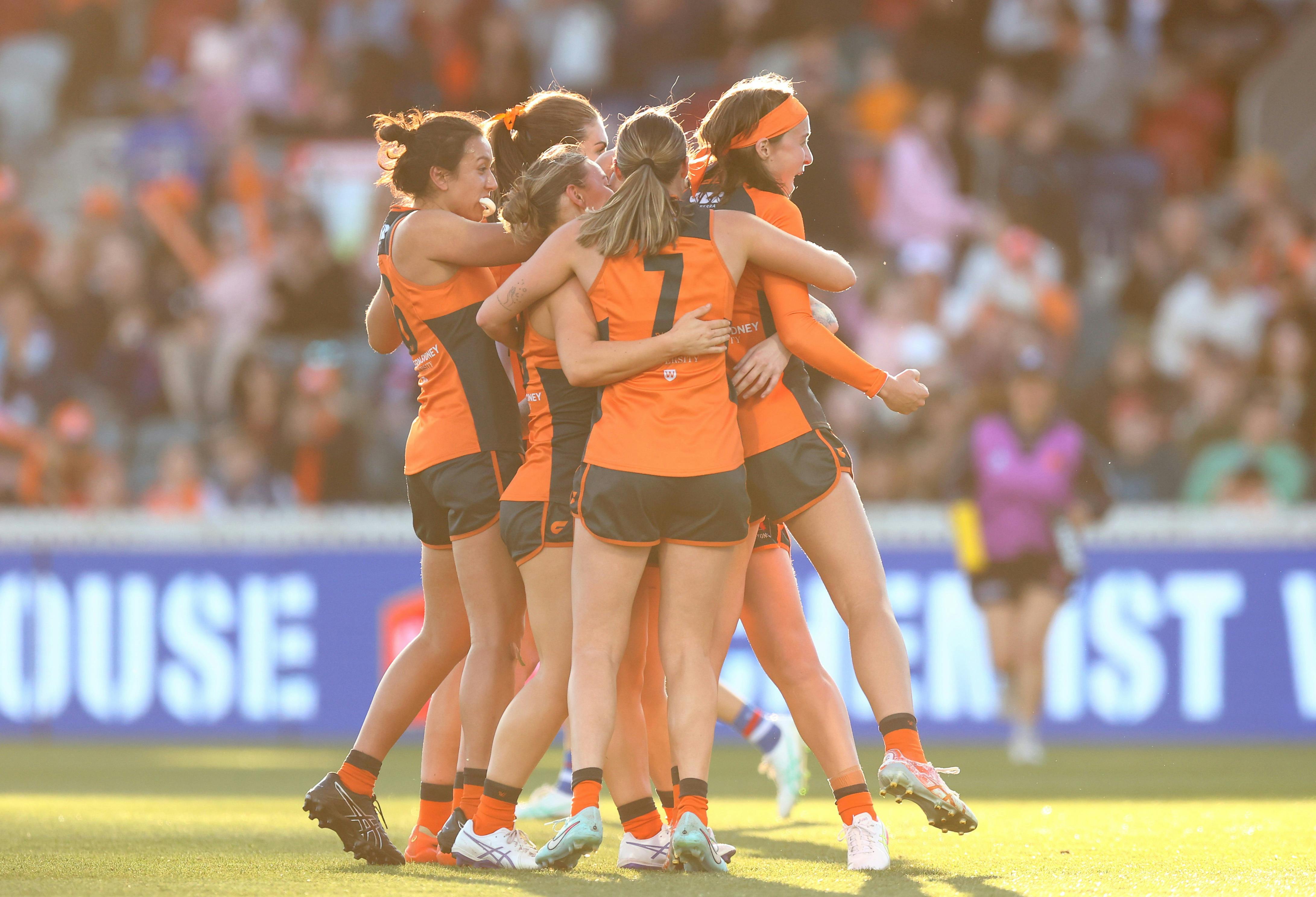 GIANTS AFLW Players Celebrating