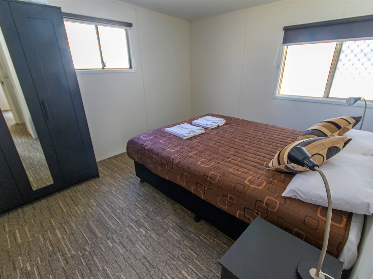 Esk Caravan Park and Brisbane Valley Rail Trail Motel - Accommodation