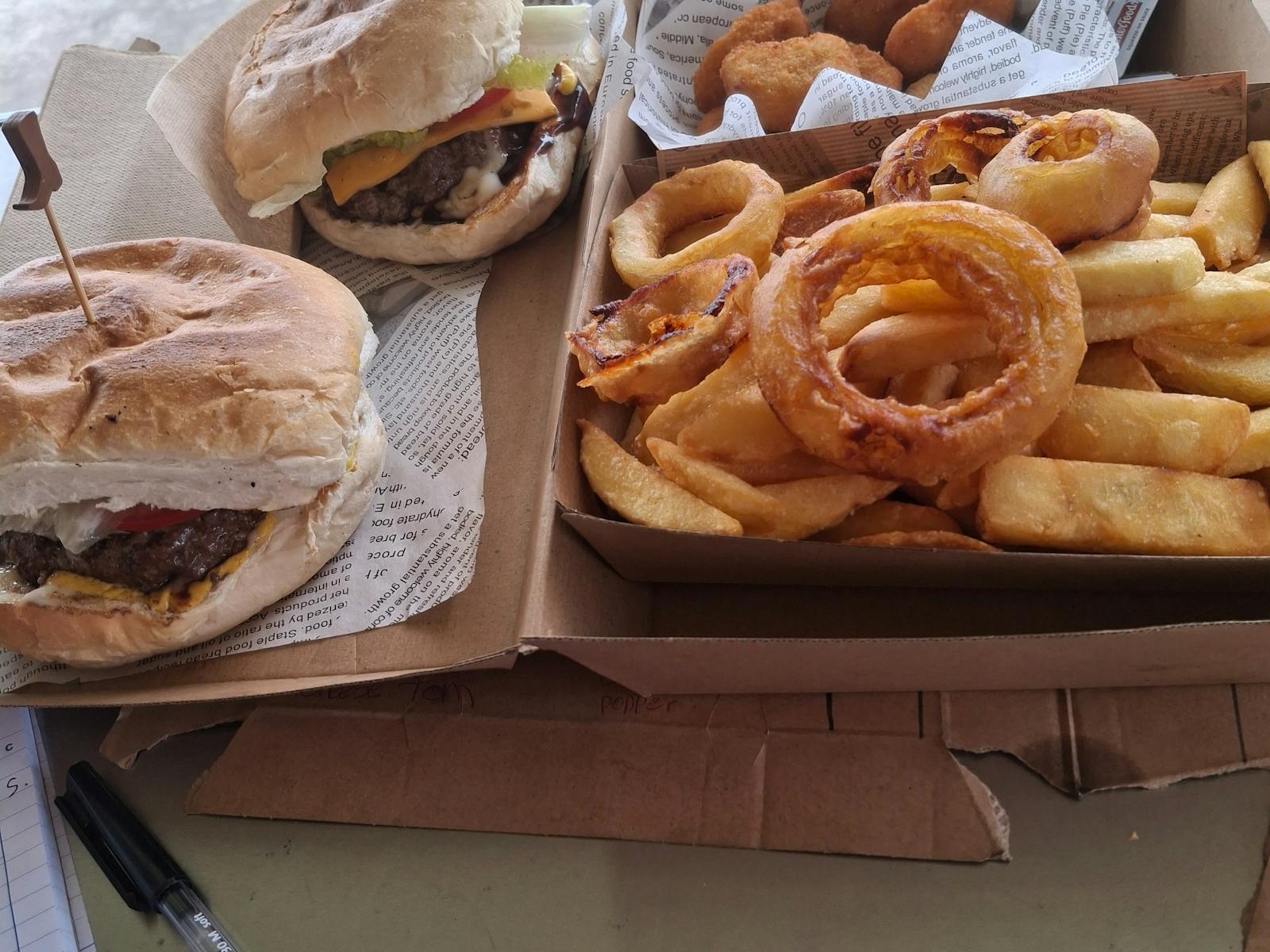 Tumbleweed burger fries,onion rings and nuggets