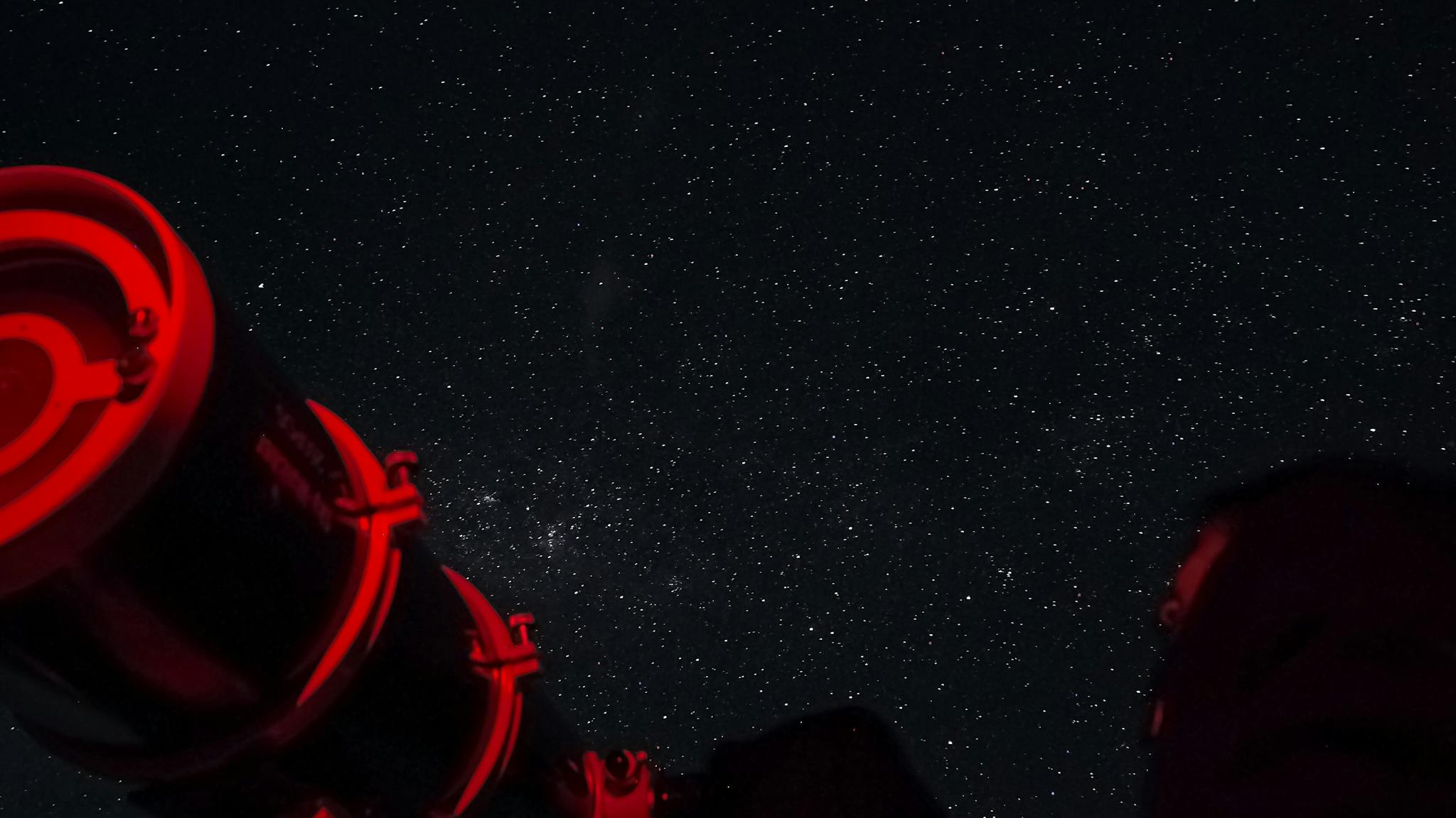 Take in the wonder of the night sky through modern telescope equipment. Take in the wonder of the night sky through modern telescope equipment.