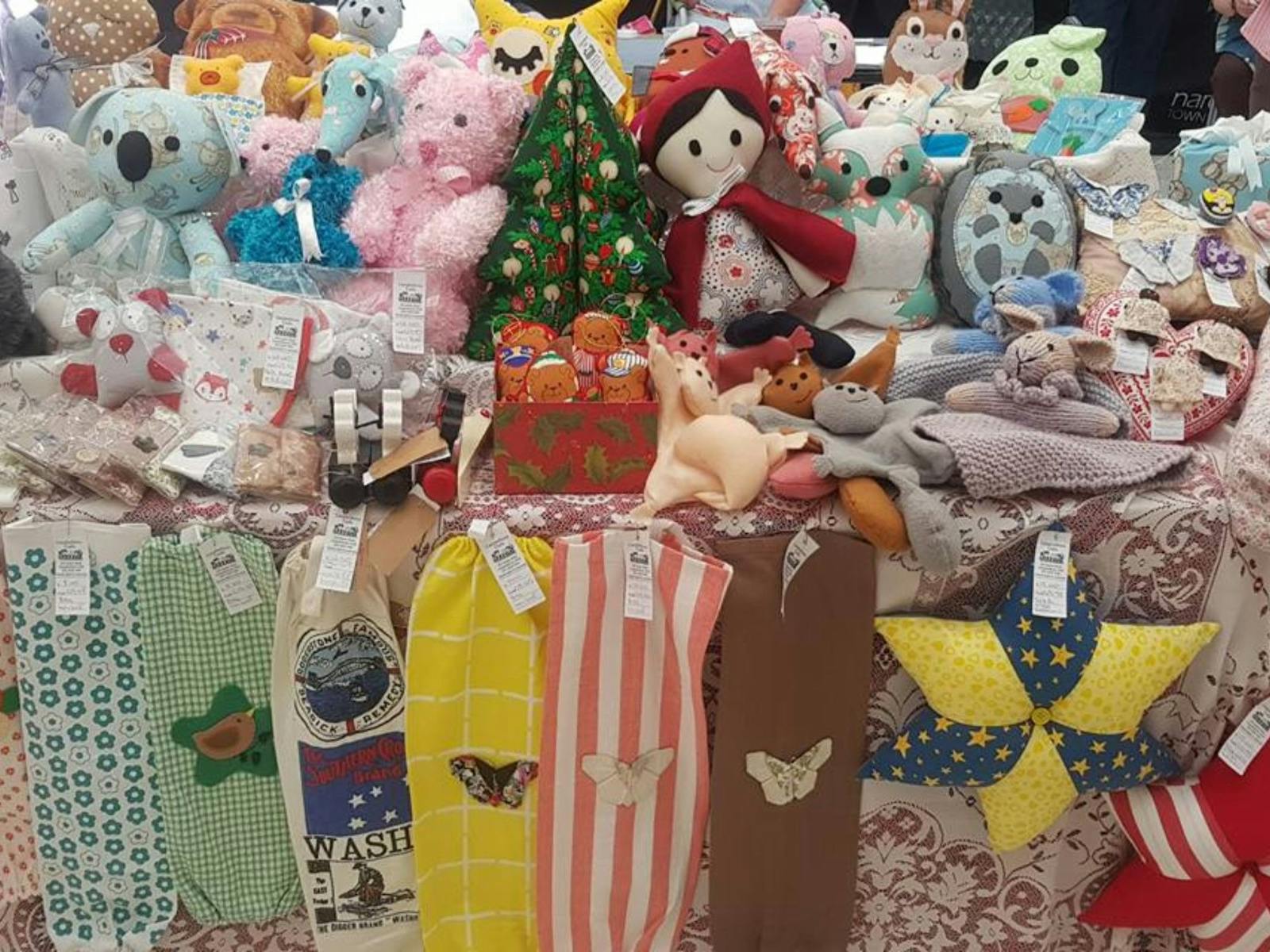 Assorted gift items