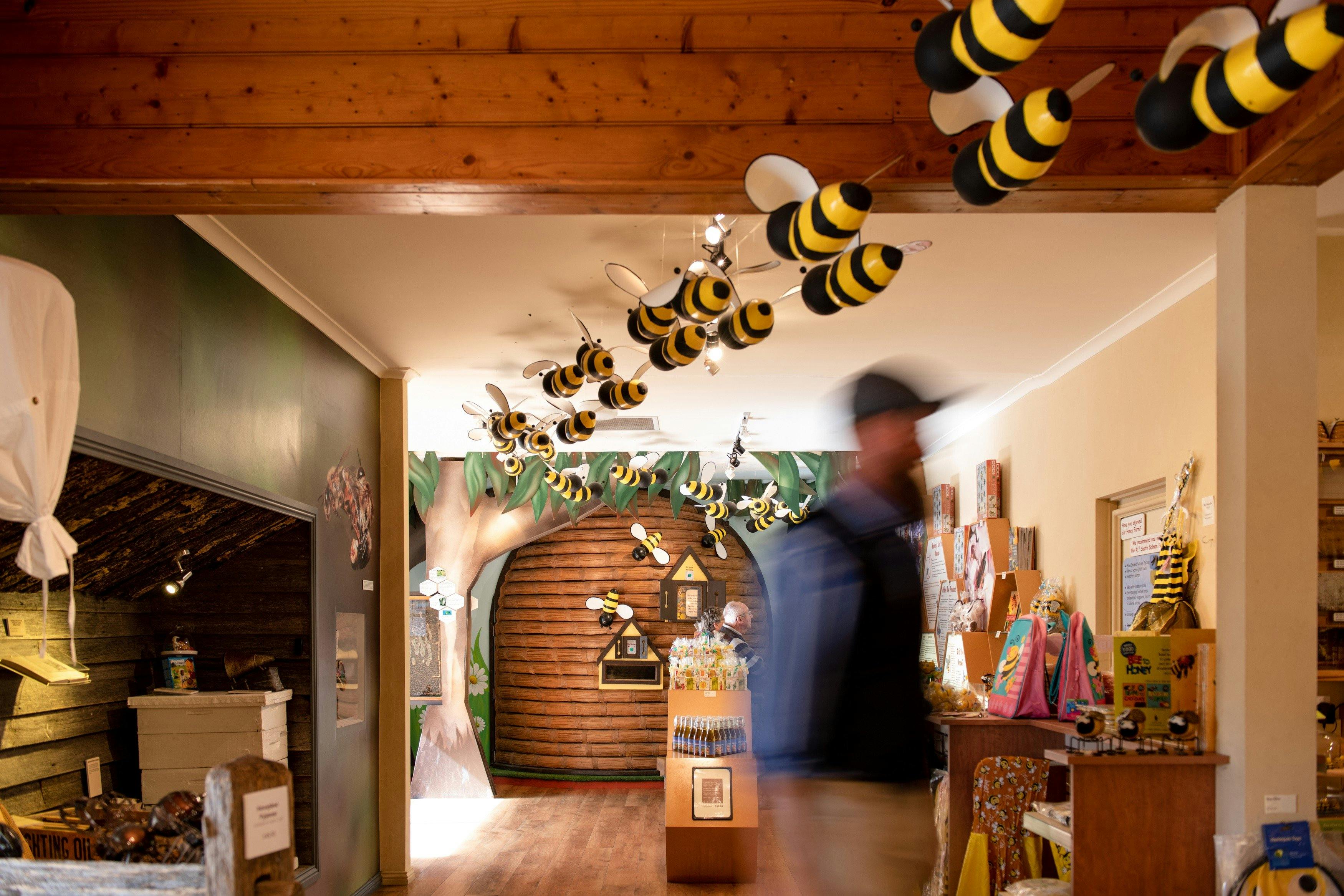 Honey Farm The Discover Tasmania
