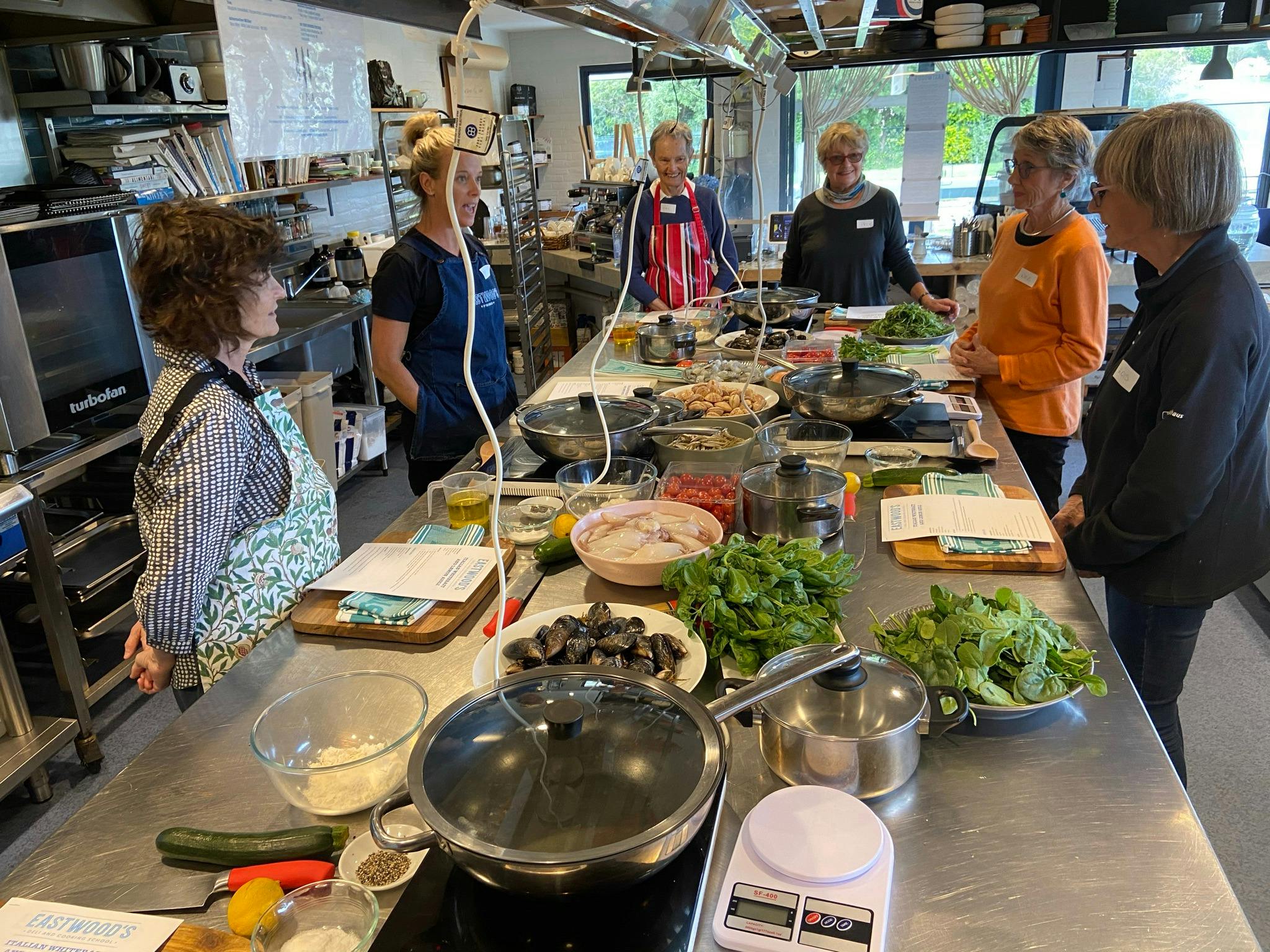 Cooking lesson on the Central Tilba tour