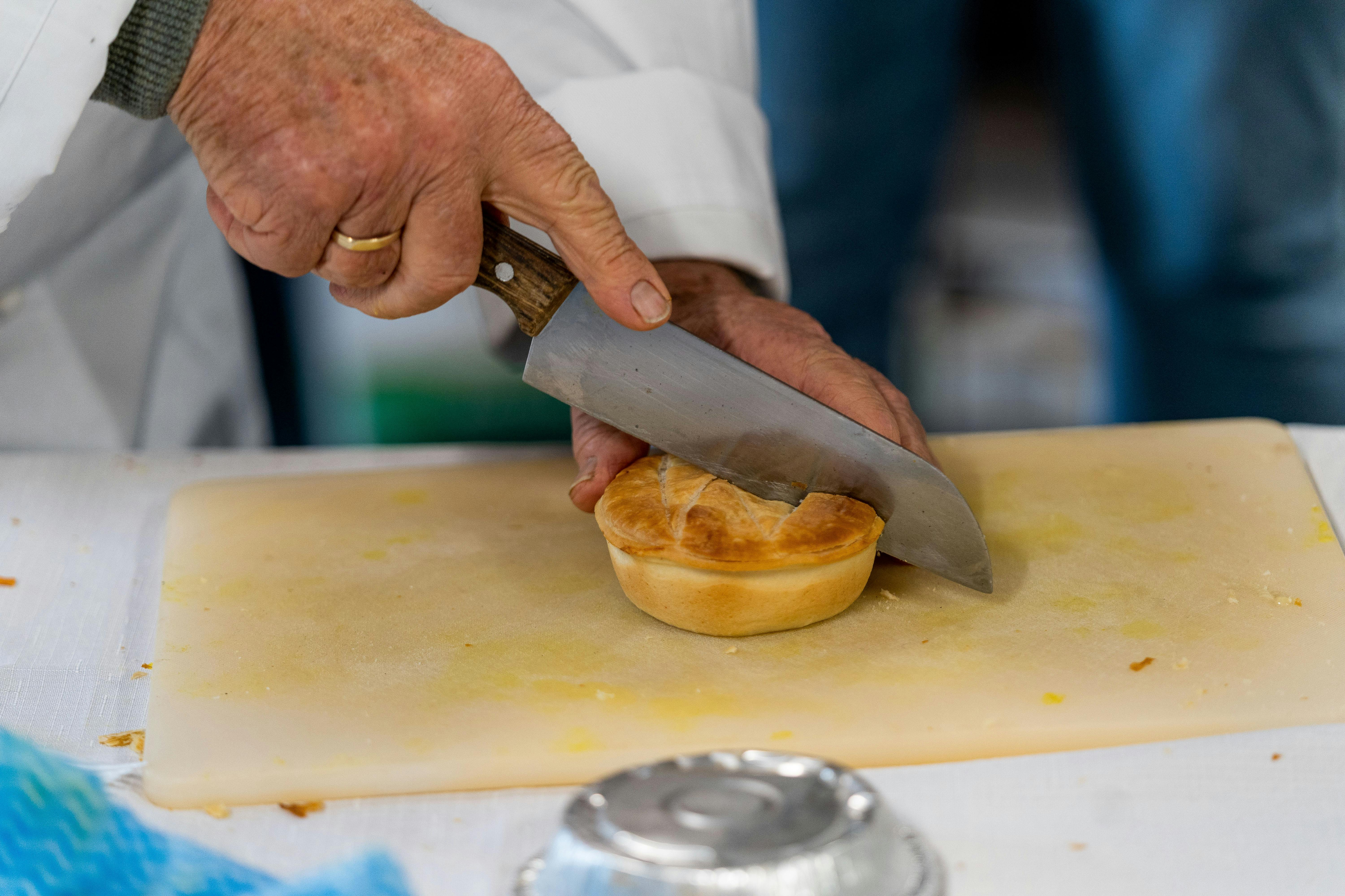 The cold steel of scallop pie judging