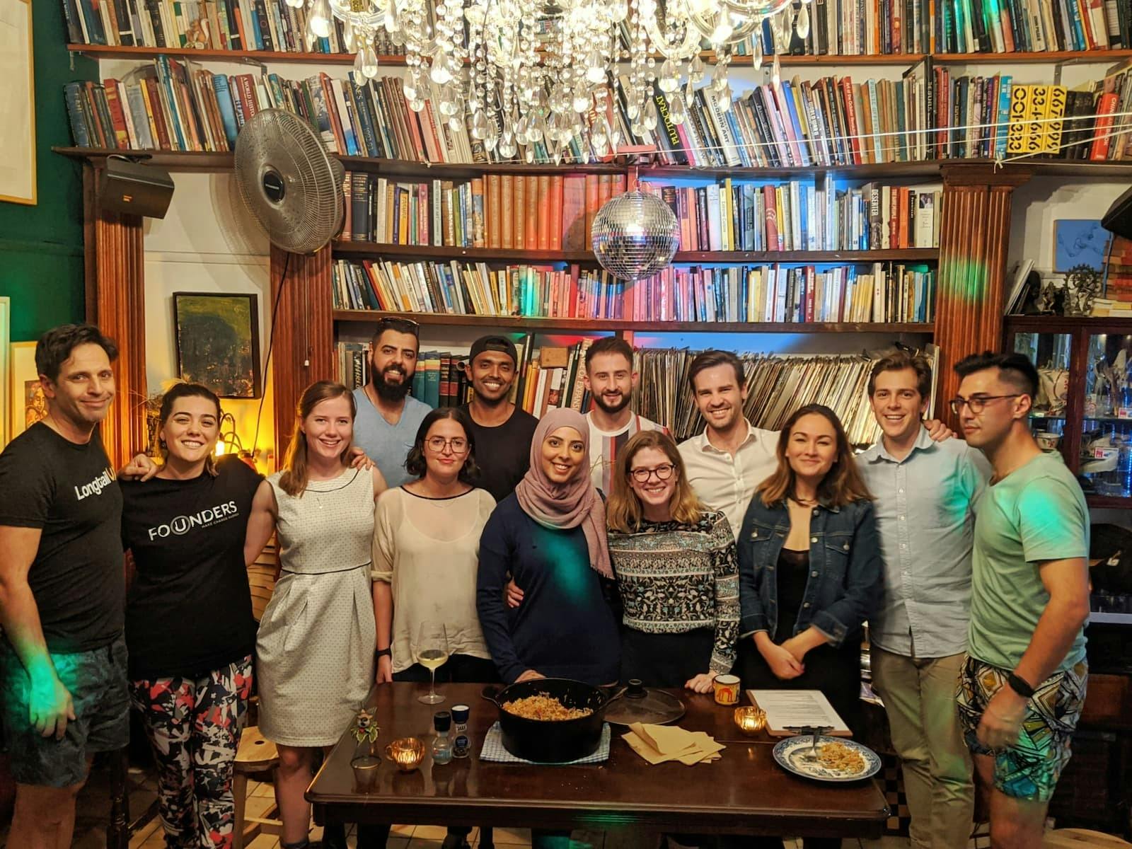 集合写真難民シェフディナー