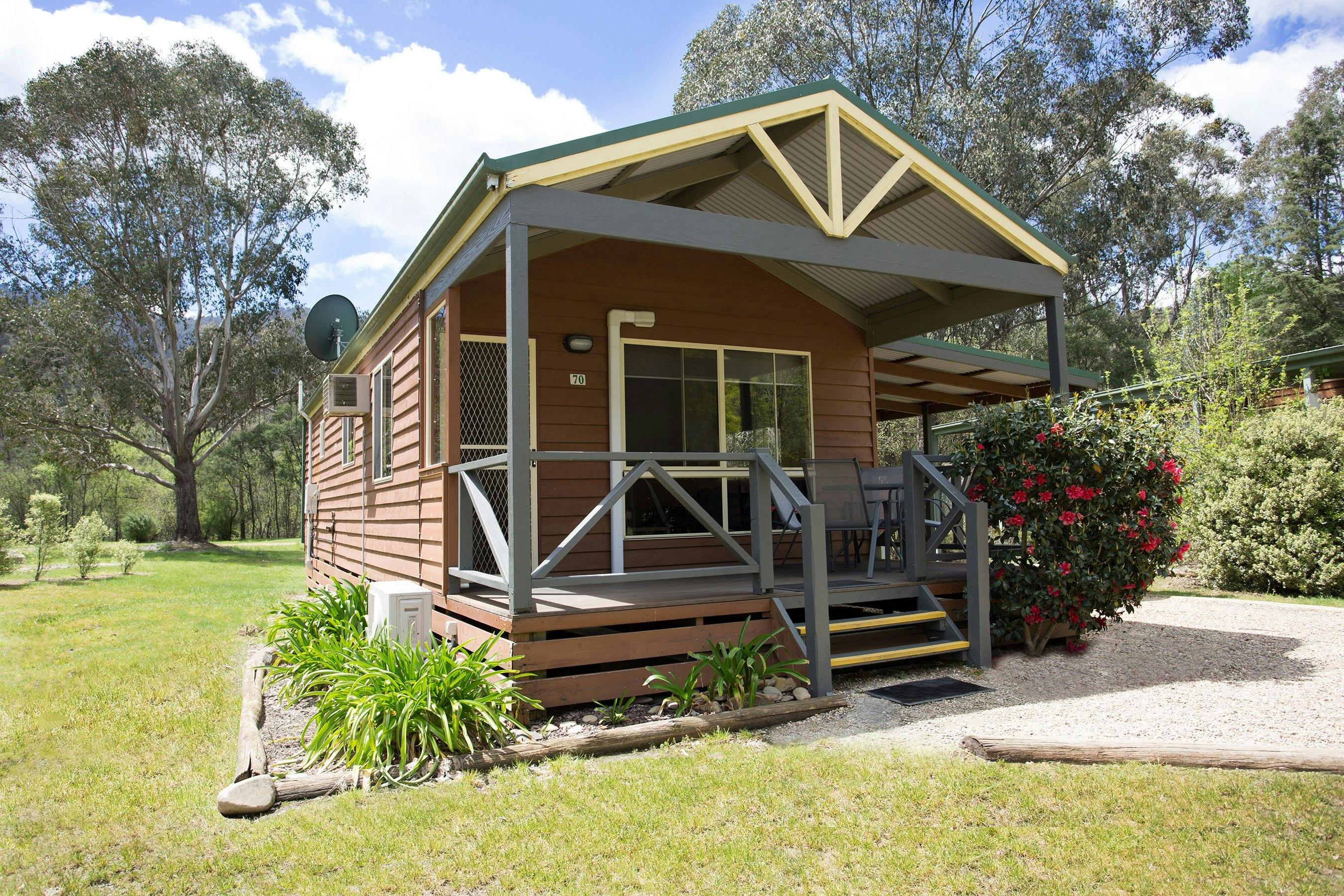 Bright Freeburgh Caravan Park - Harrietville