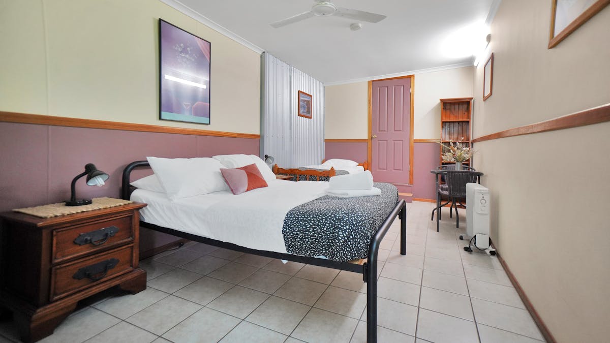 Twin/Triple with private bathroom