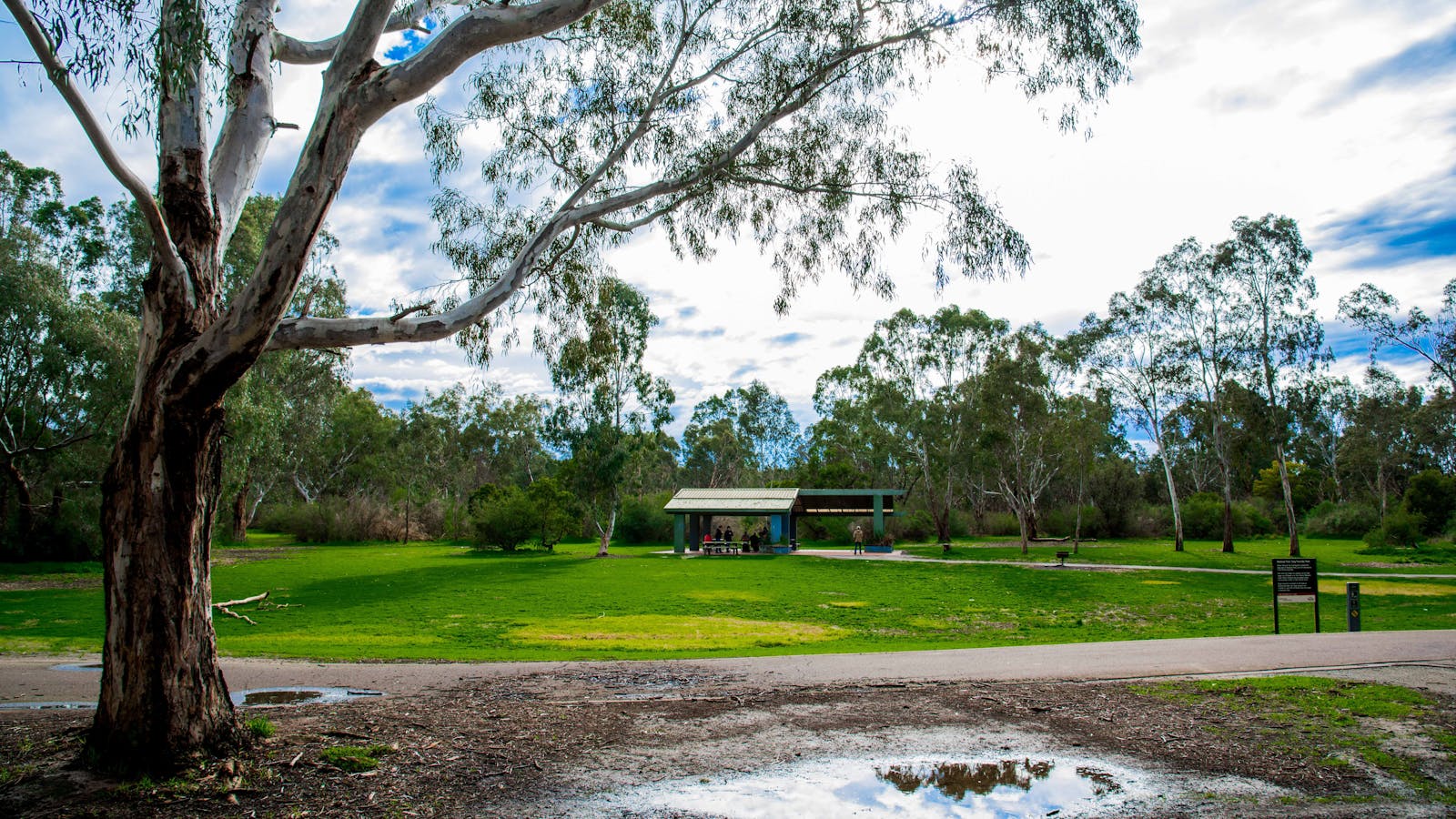 Yarra Valley Parklands
