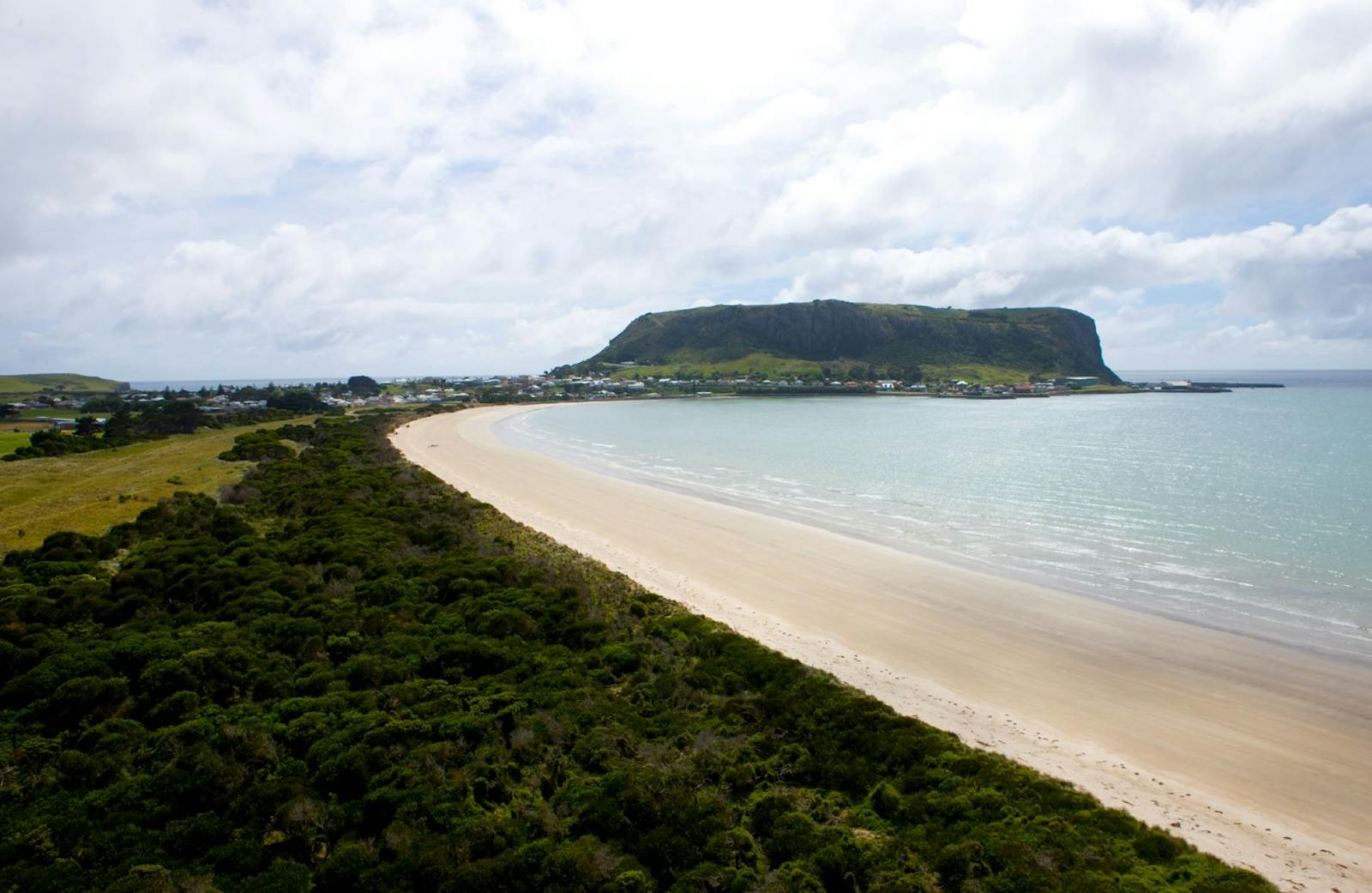Tatlows Beach, Stanley