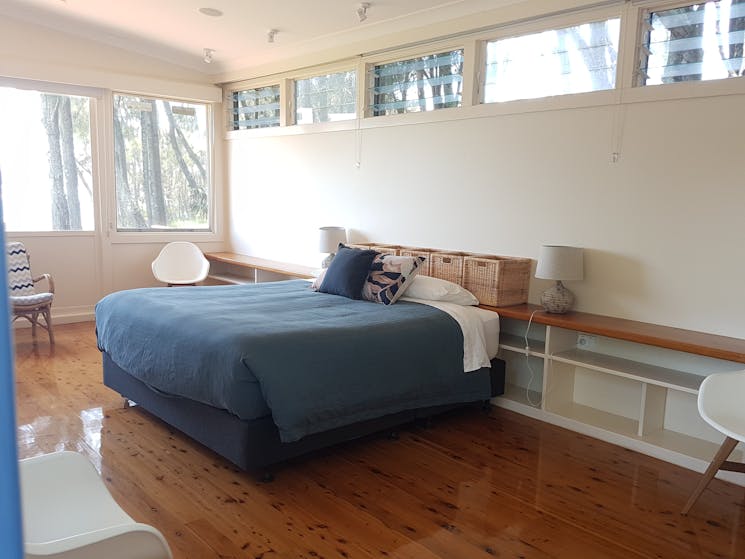 Spacious Master Suite with Expansive Views Kitchenette, Ensuite and Walk in Robe