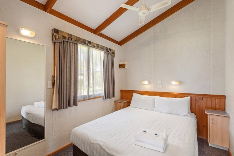 Superior Parkland Cabin