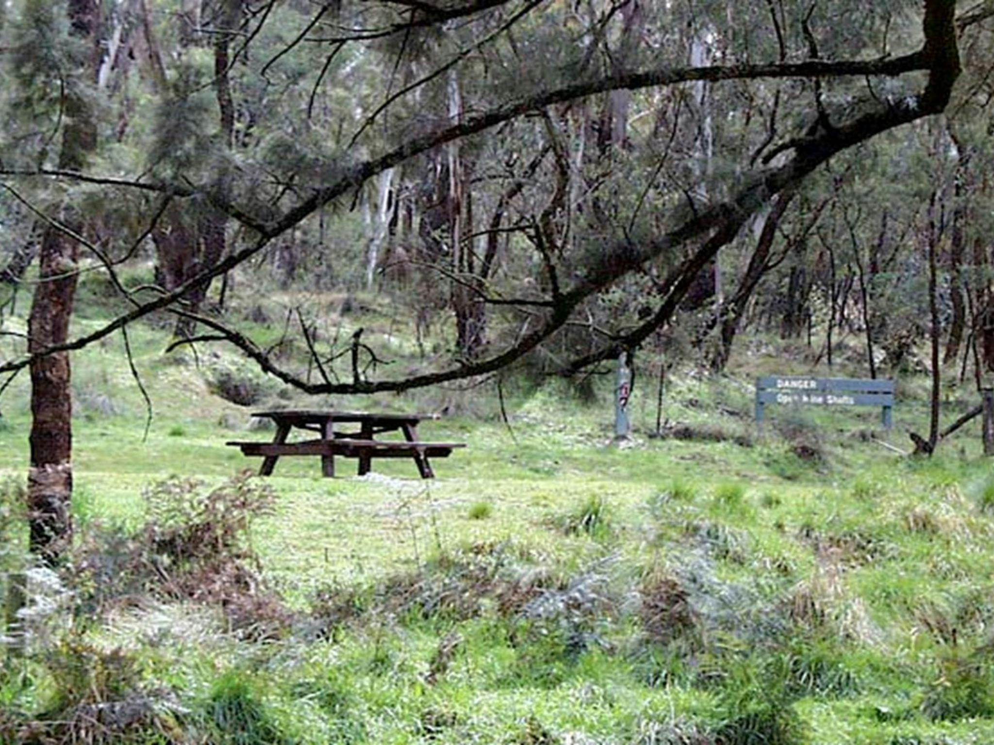 Fourth Crossing picnic area