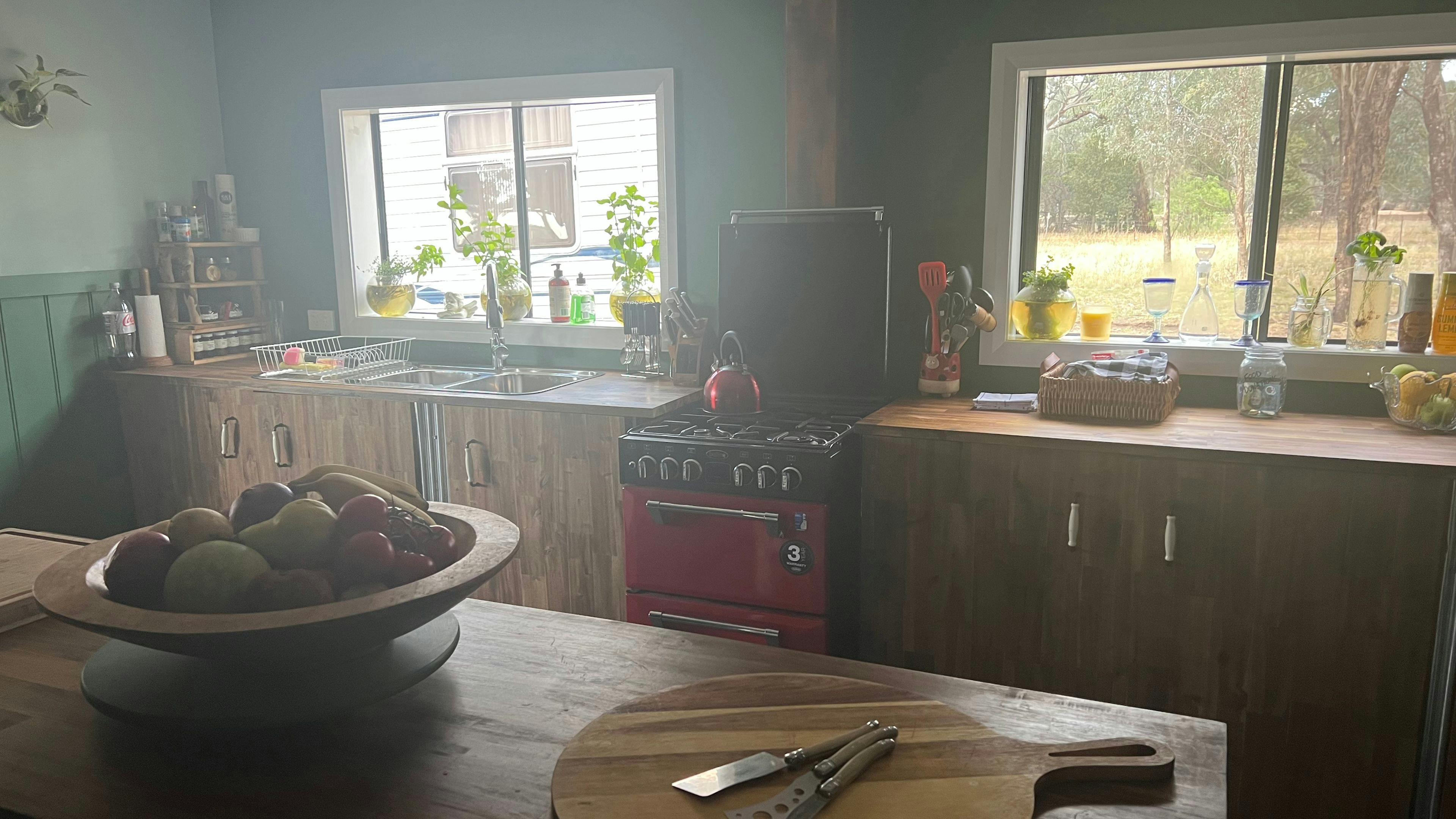 5 Star Off Grid Reteat