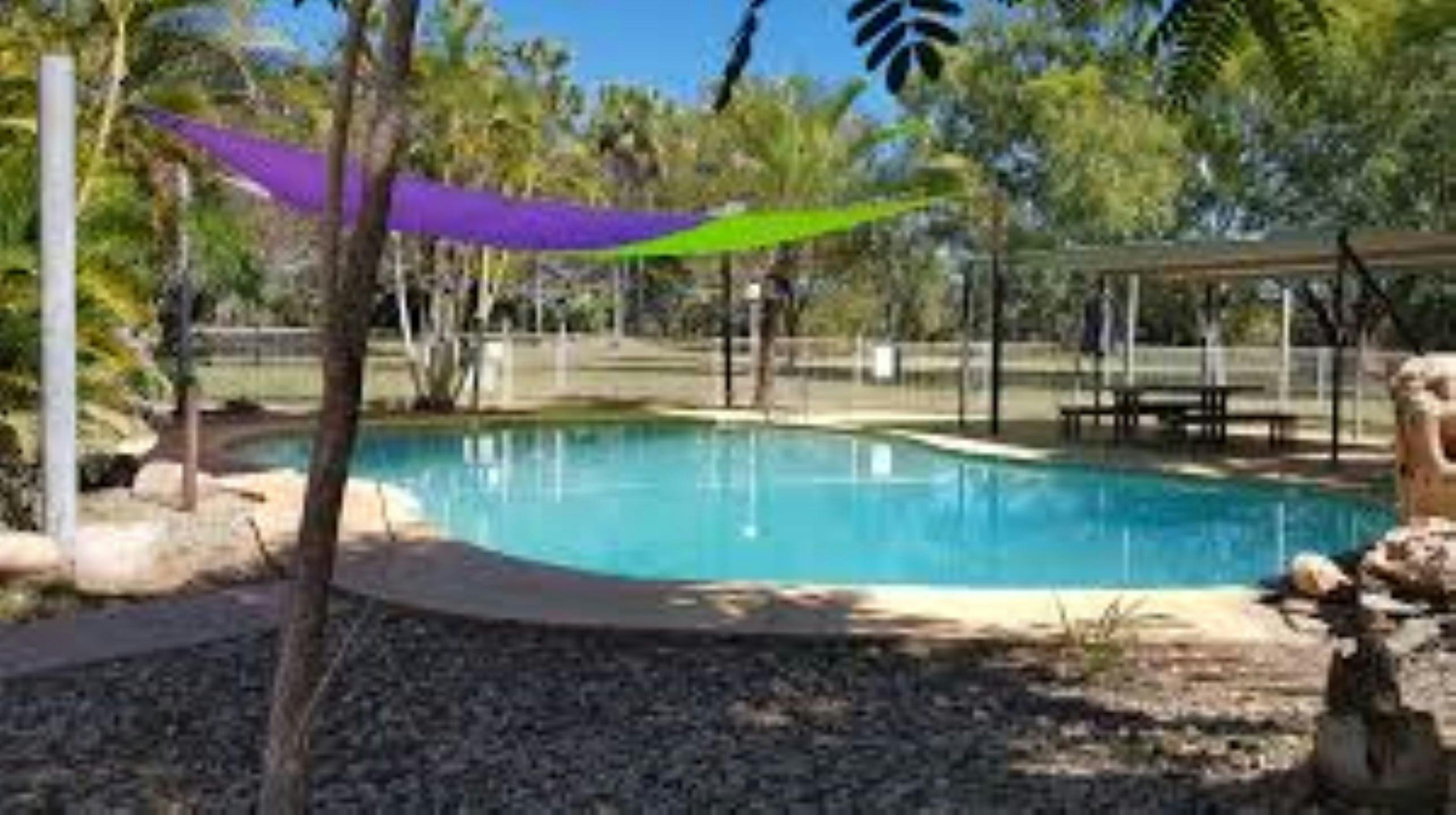 Territory Manor Motel and Caravan Park