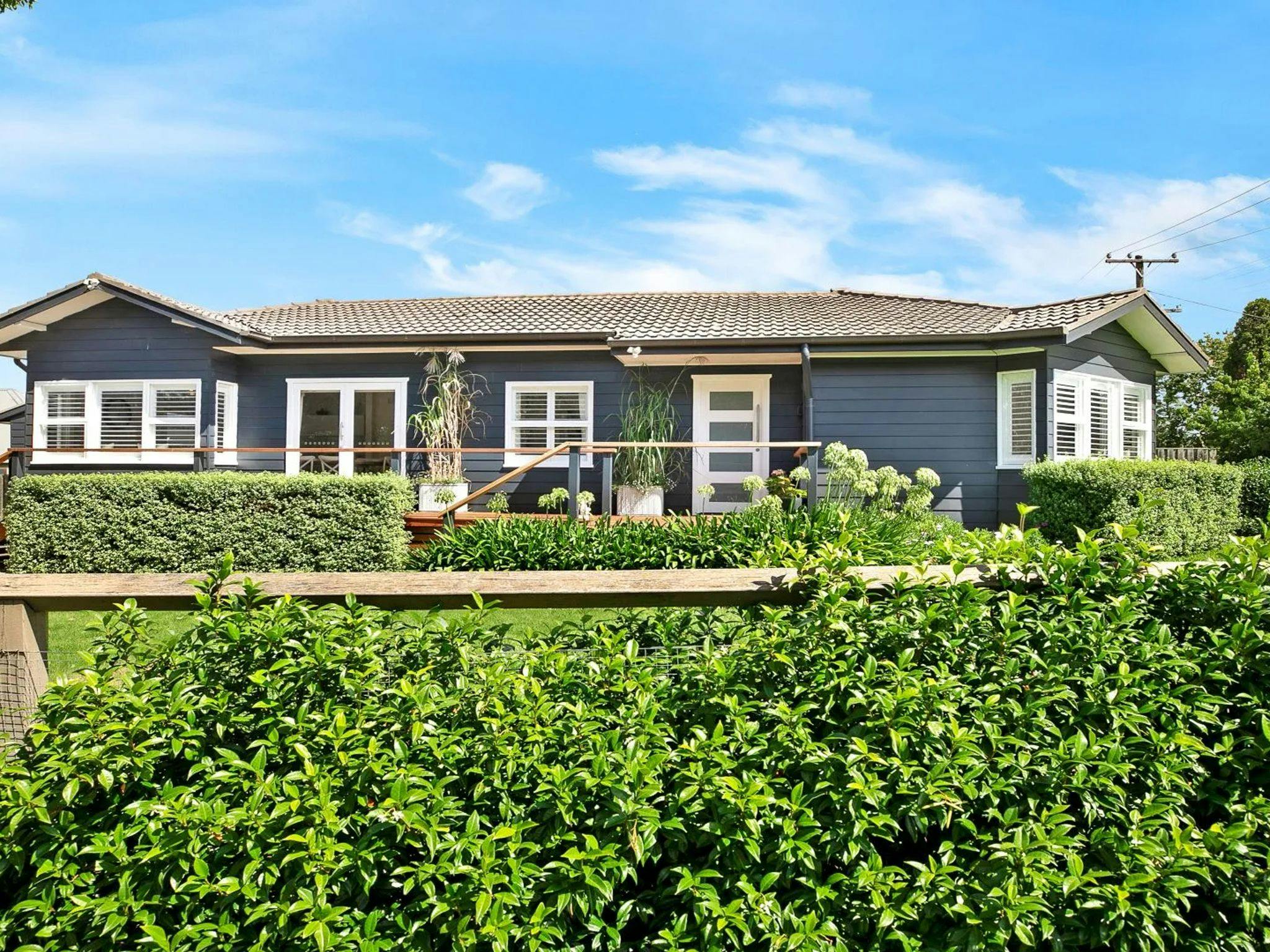 Parking - Driveway, Private Entrance