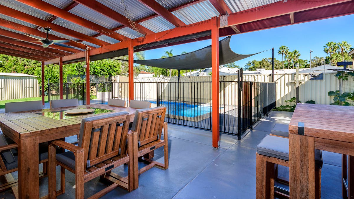 Outdoor entertaining area