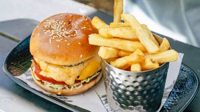 The Sir George Beef Burger