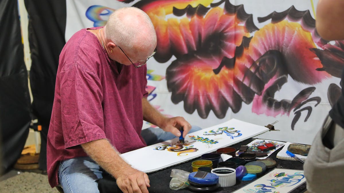 Art at Surfer's Paradise Markets