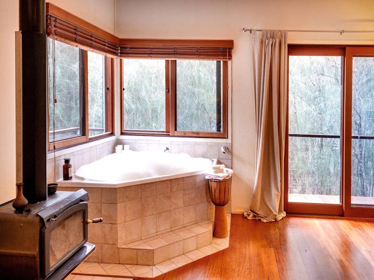 Treetops Lodge - Bath