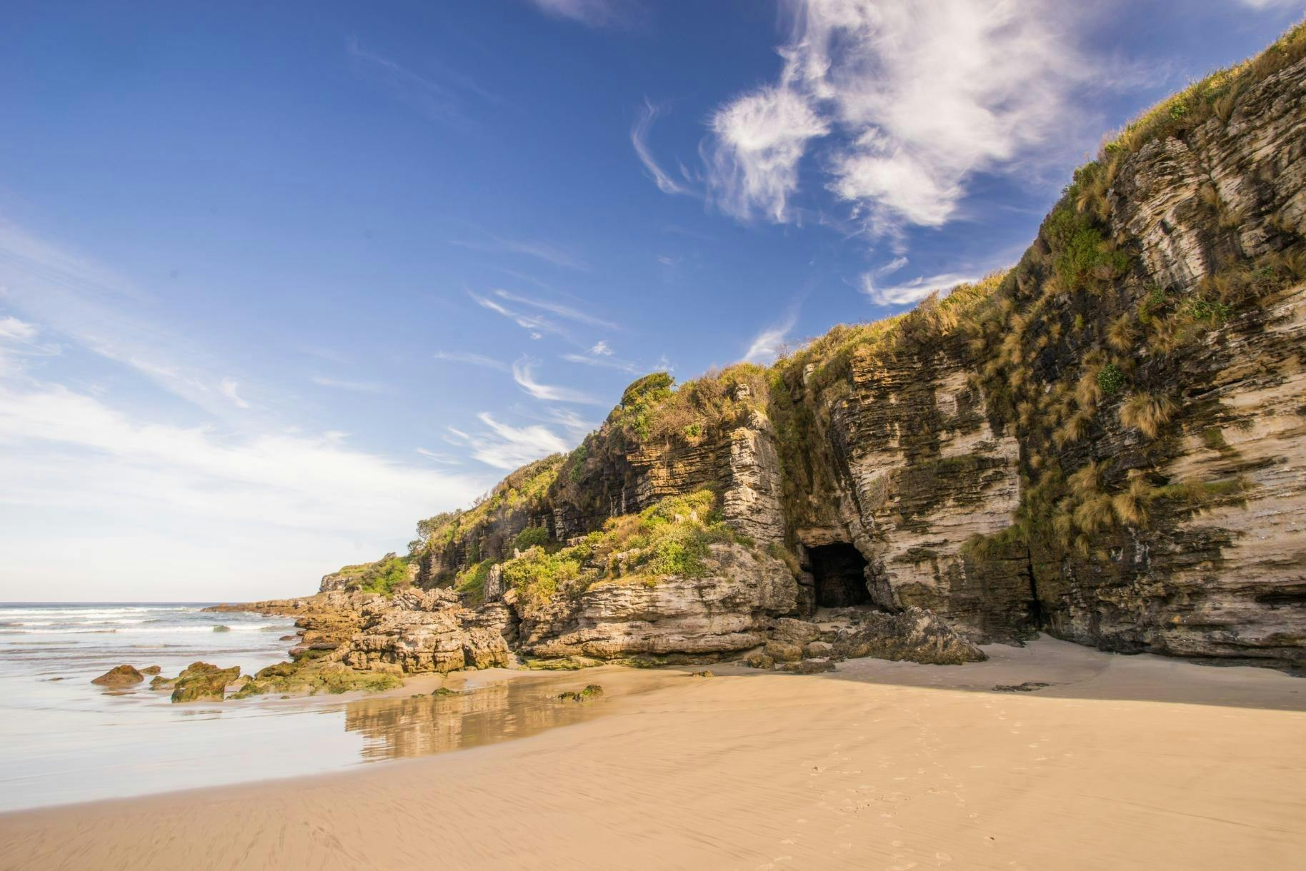 Cave Beach Image