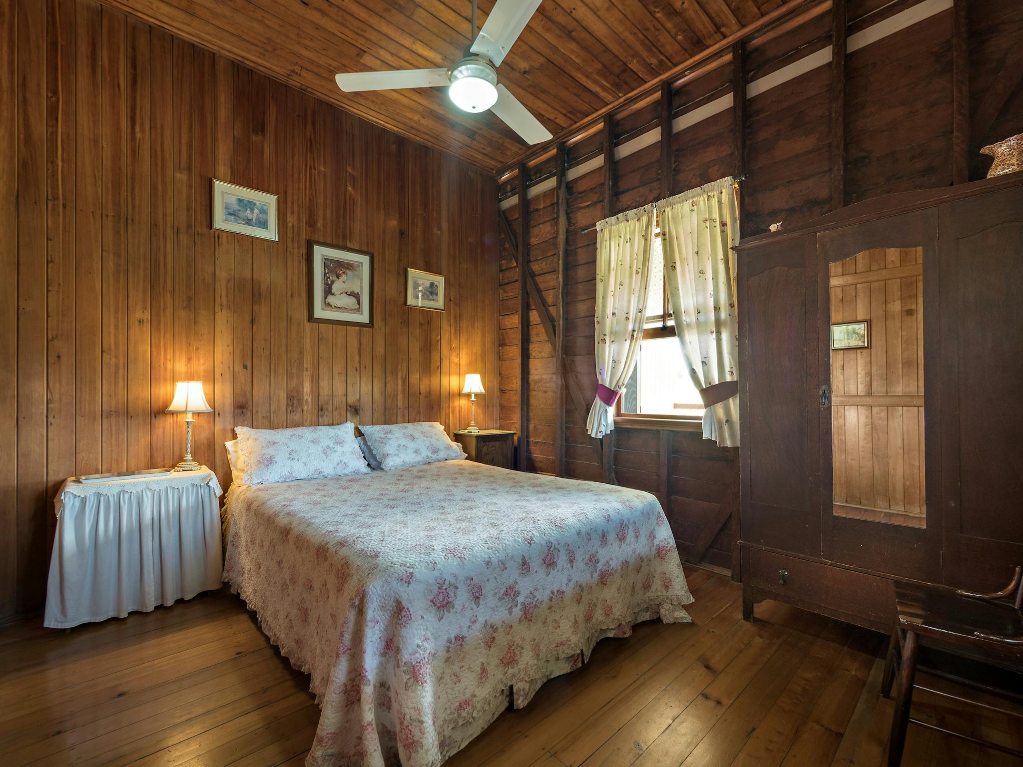 Cottage main bedroom