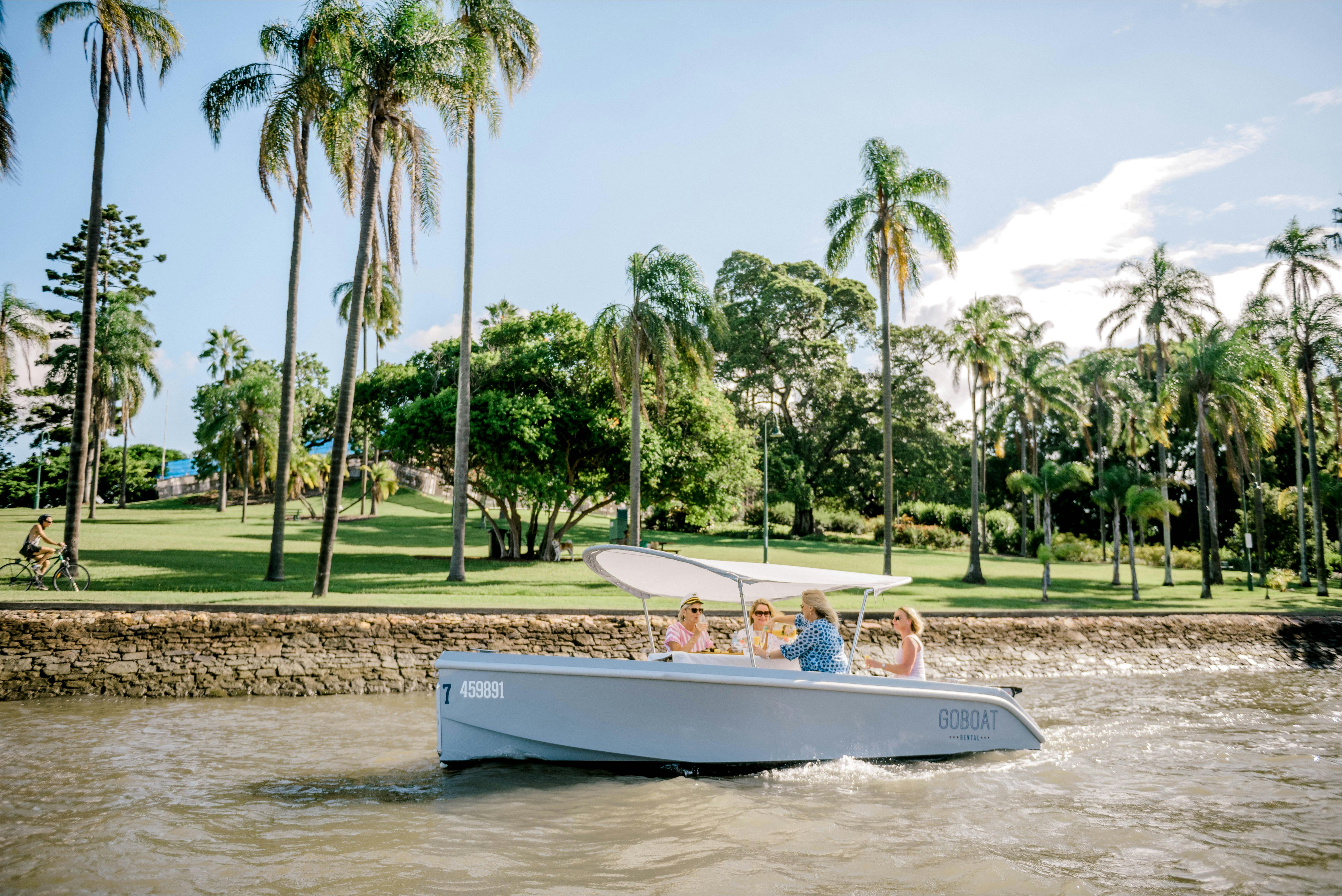 Standard Electric Picnic Boat Hire
