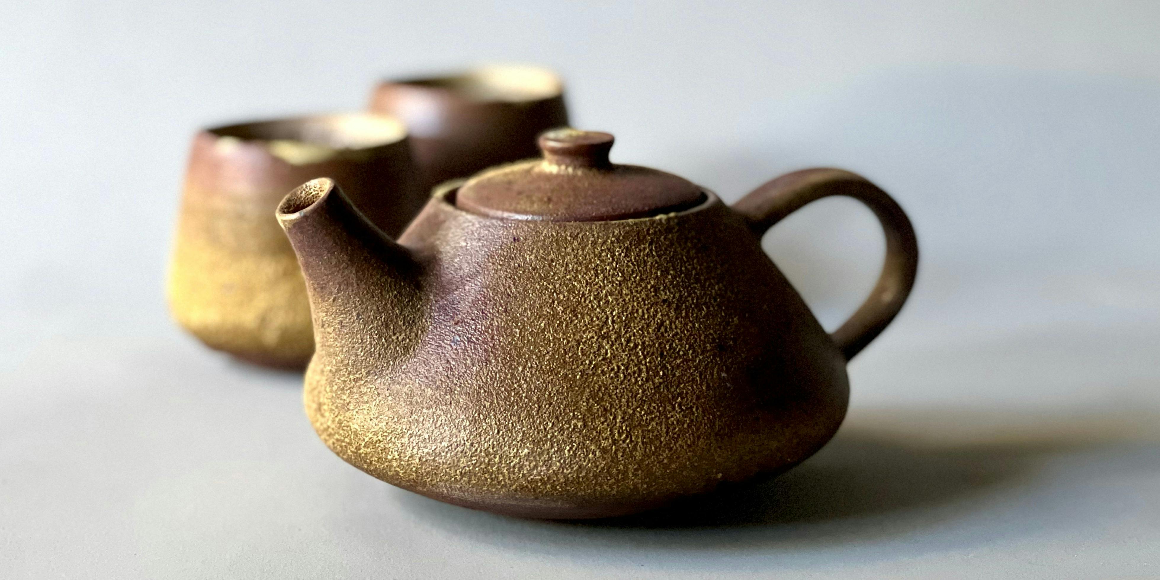 Ceramic teapot by artist Liz Berry (Ceramics)