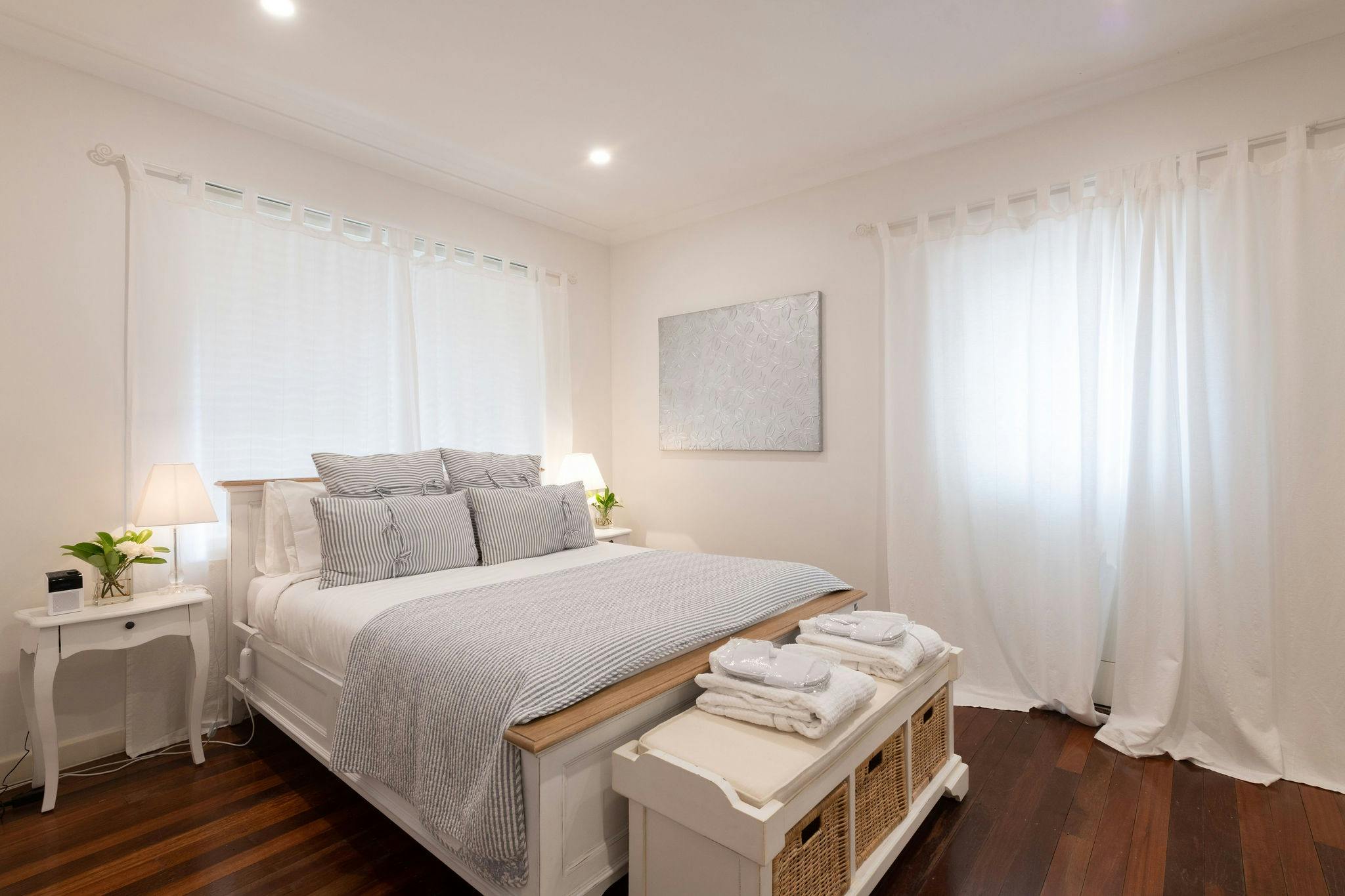 Queen sized bed in The Governess Cottage