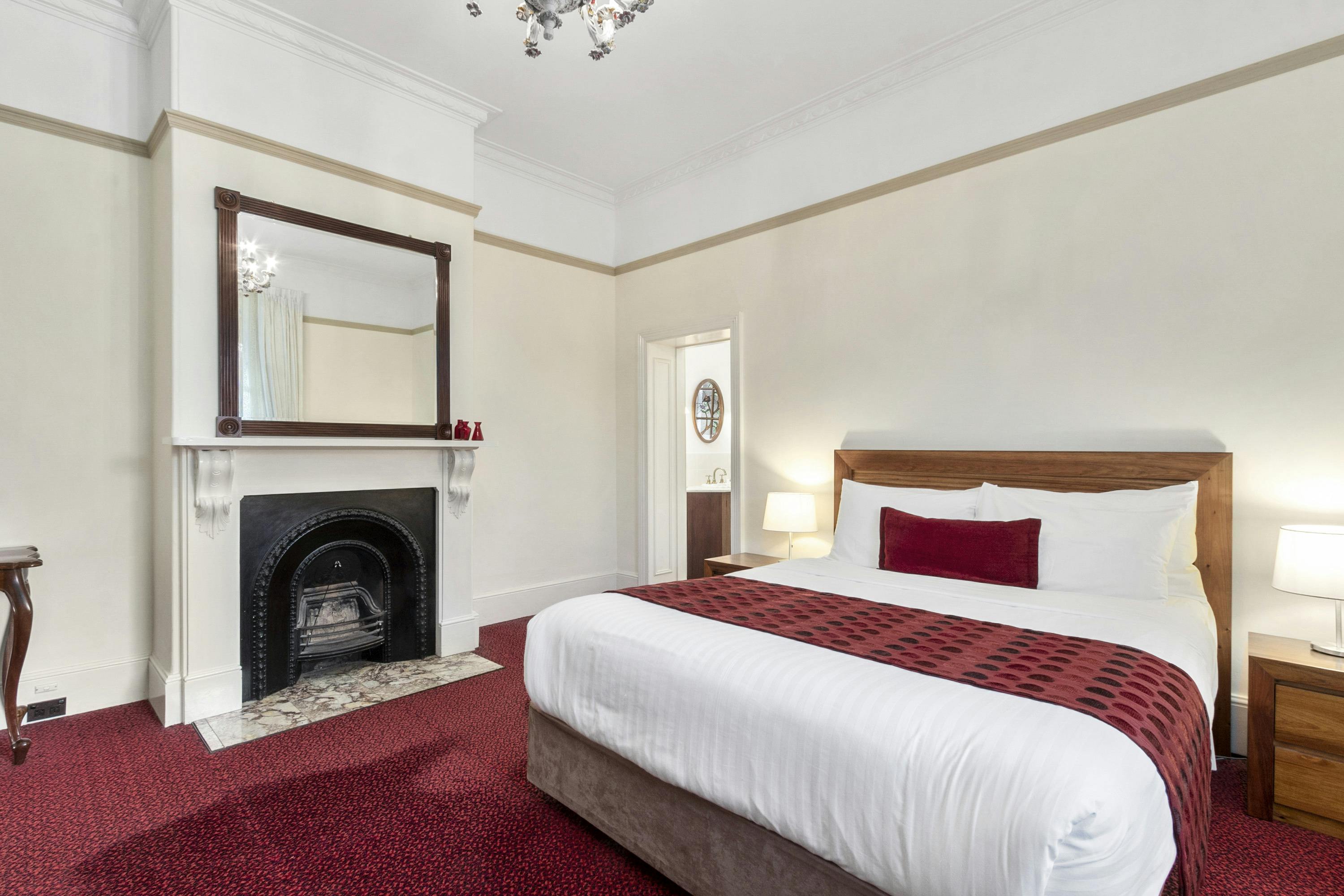 House (3 Bedroom Grosvenor Street) image