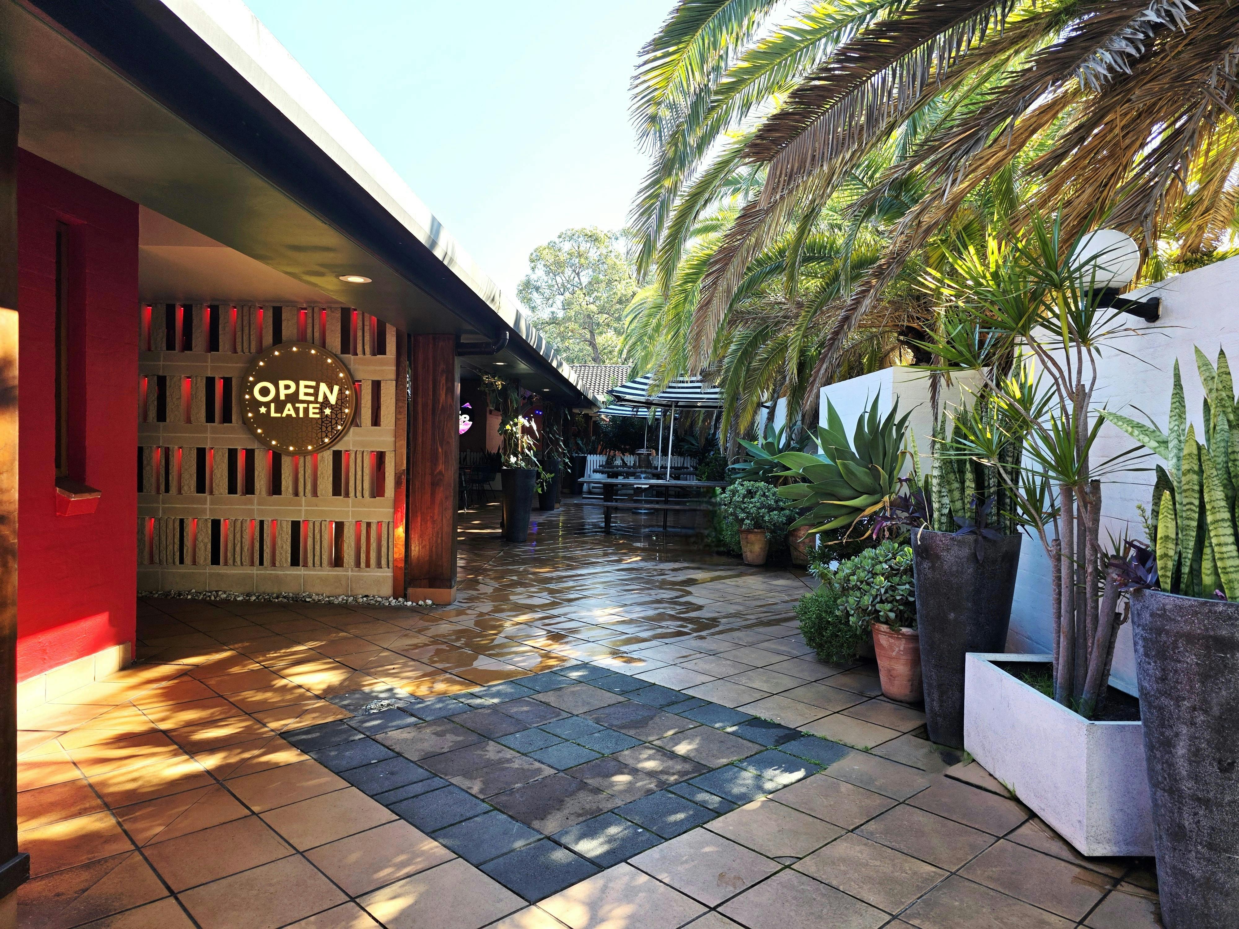 El Toro Motel, Warwick Farm NSW - Courtyard