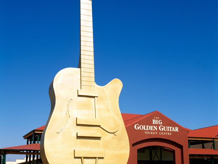 Golden Guitar Tamworth