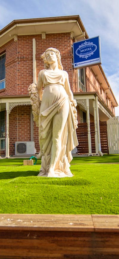 Hamilton's Lady Statue