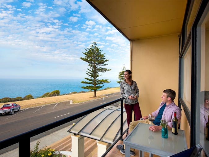Self-Drive Package: Three Day Food and Wine Lovers Package -