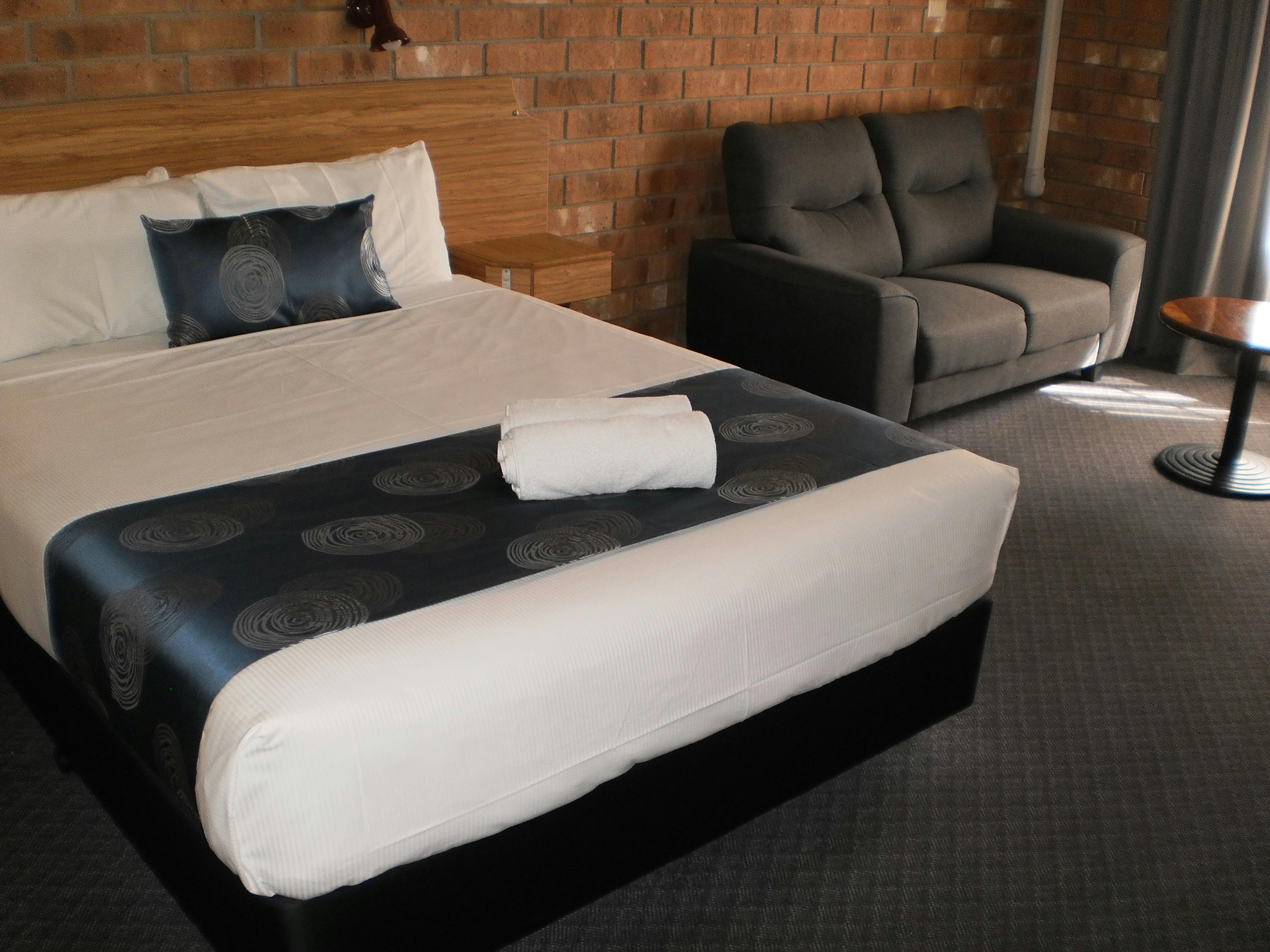 Motel Goolwa and Jack's Place Cafe