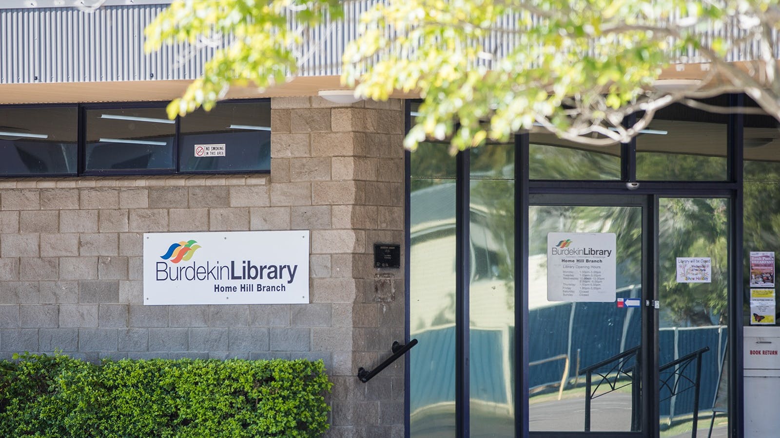 Entrance to the Home Hill Branch Library Entrance to the Home Hill Branch Library